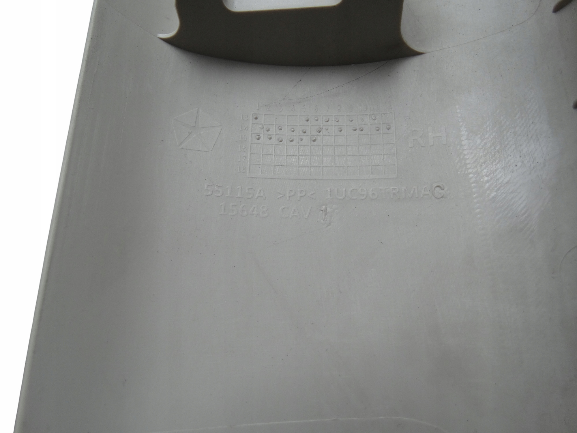 JEEP CHEROKEE V KL 13-18 cover SLUPKA side moulding left right front