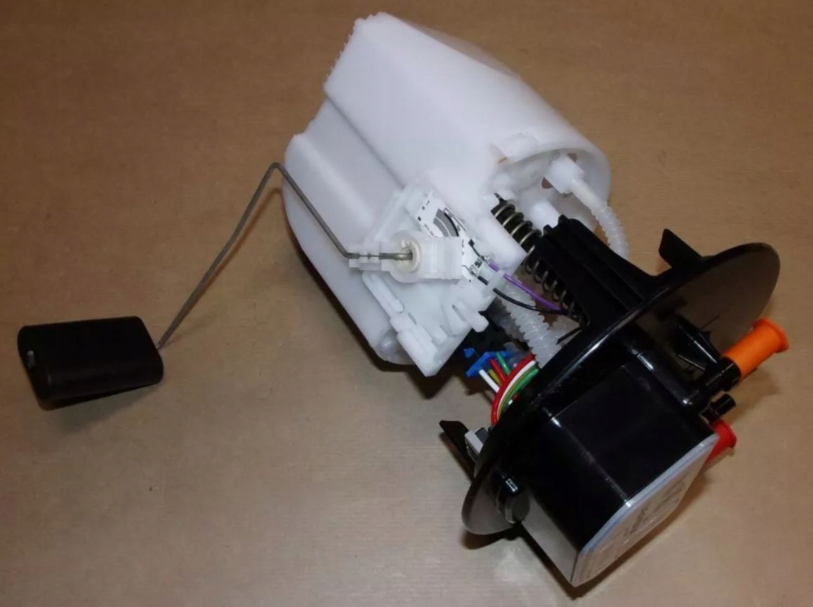 NOWA ORYGINALNA POMPA PALIWA KOMPLETNA CITROEN C4 PICASSO II 9677816480 Typ silnika Diesel