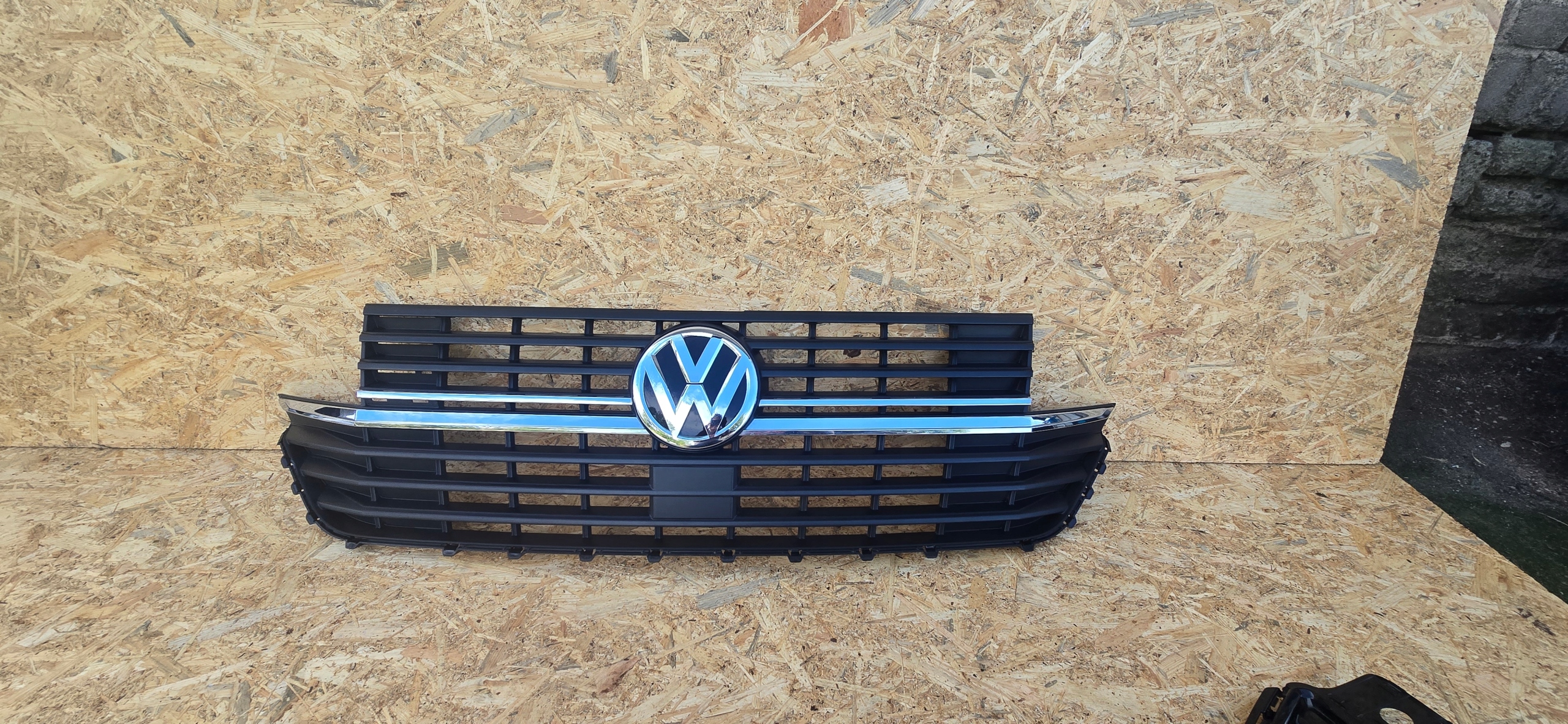 VW Transporter T6 Kühlergrill FRONTGRILL Kühlergitter - Thumbnail 1