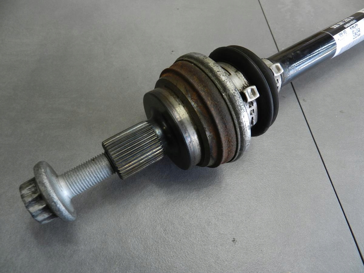 VW GOLF VII 7 semi-axis left rear part 5Q0501203A