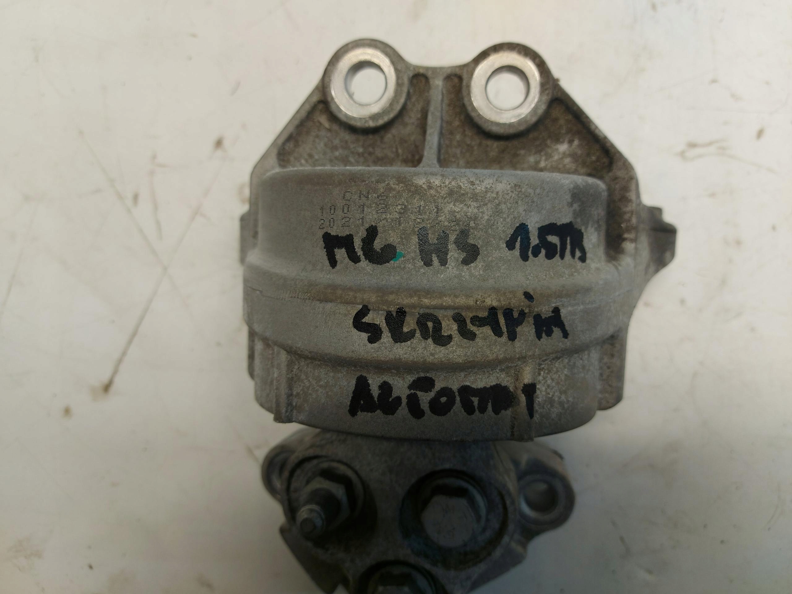 MG HS 2021, SUV 5D holder gearbox mounting left front 10012311
