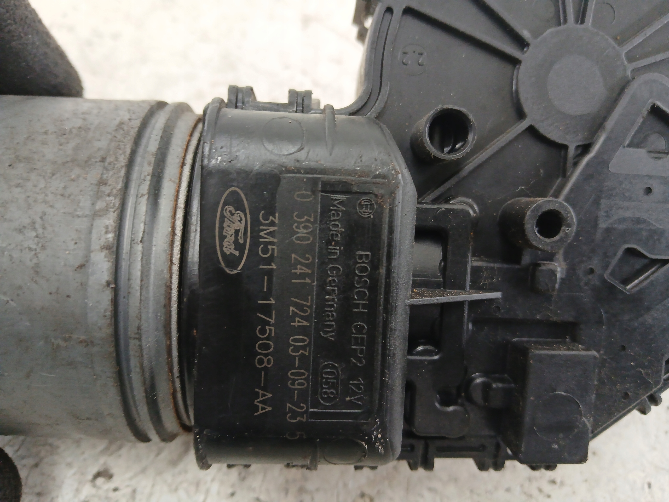 FORD C MAX MK1 motorek stěrače předek 3M5117508AA