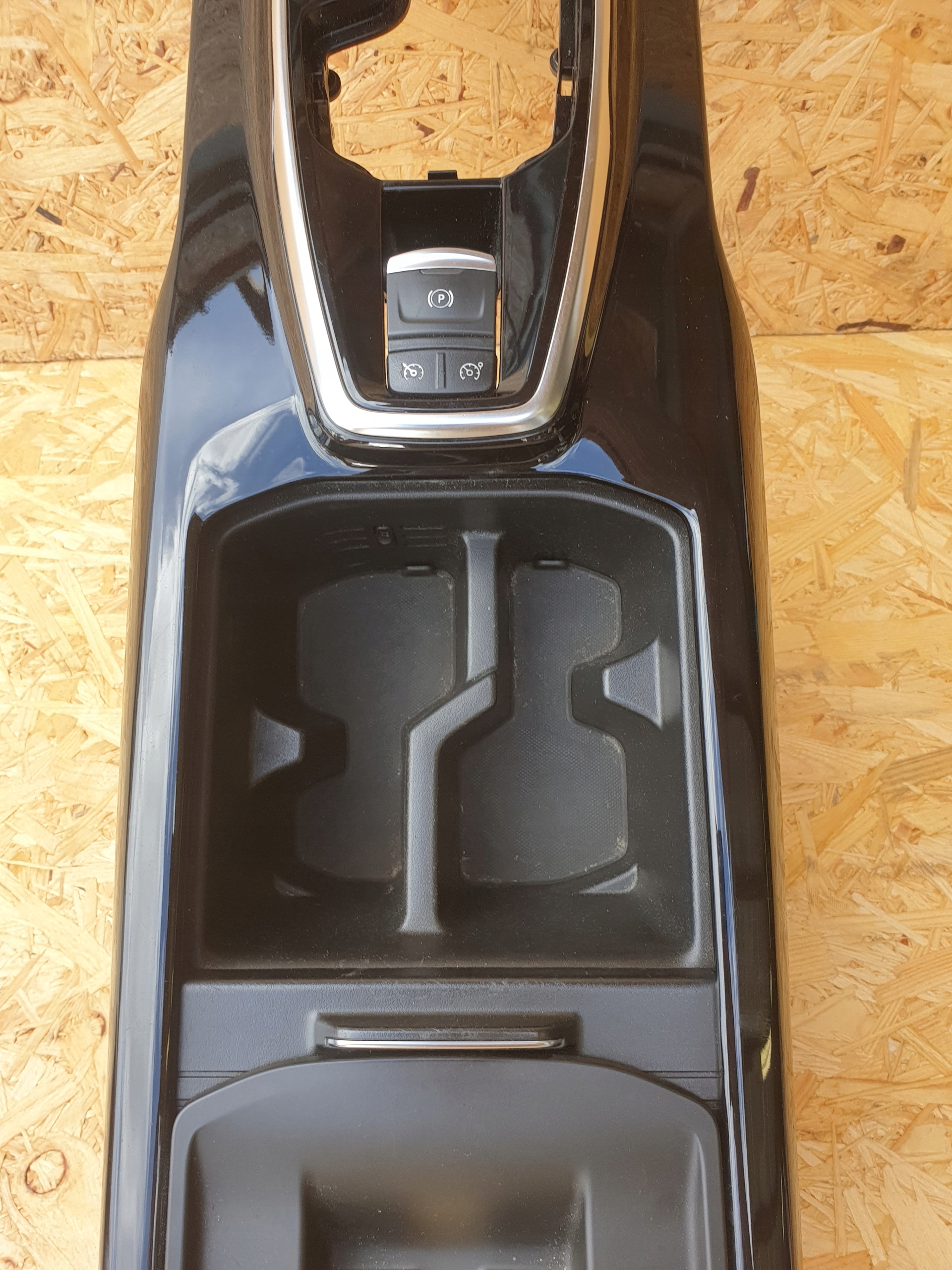 renault KOLEOS II рамка консоль средняя