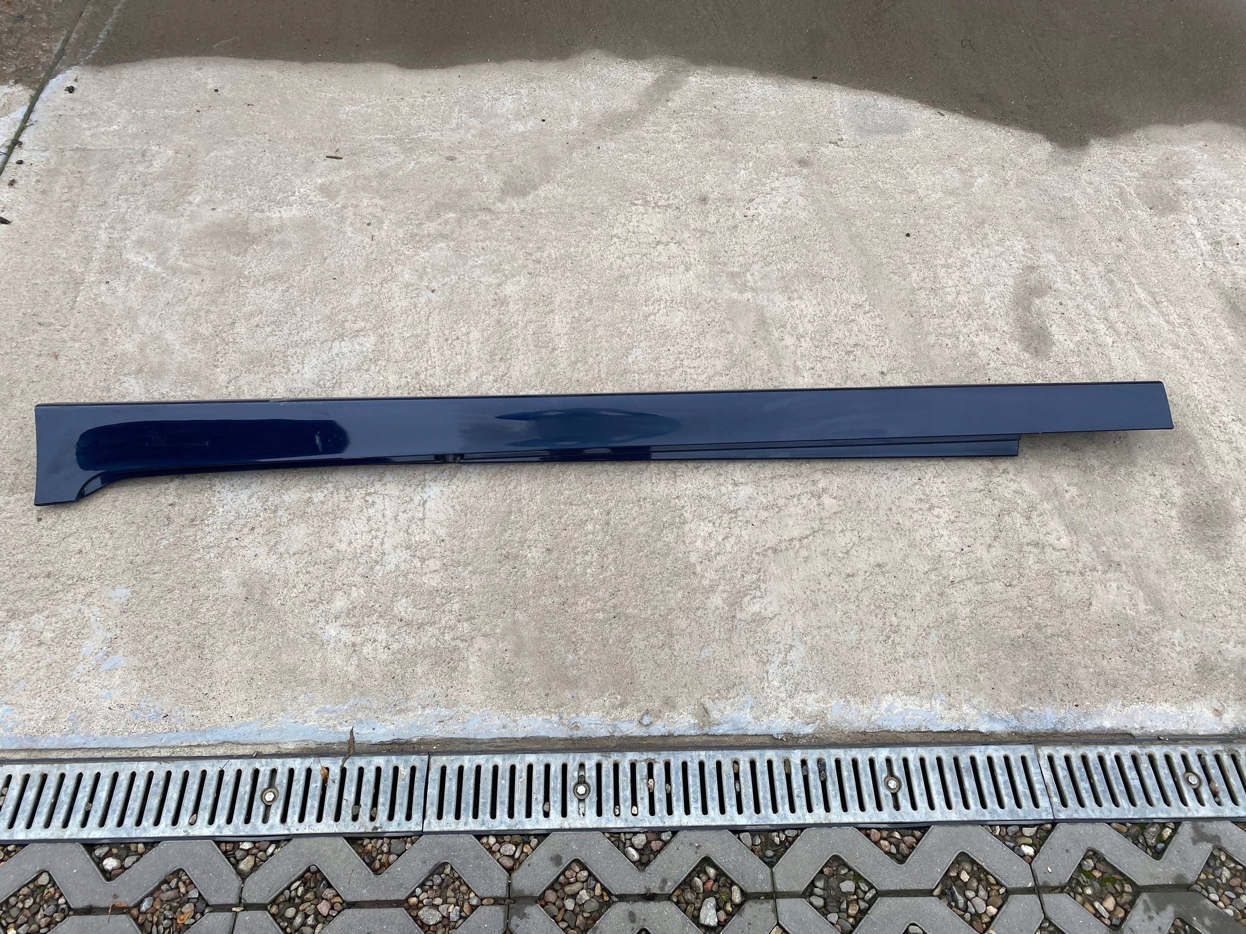 moulding threshold left A89 BMW F10 LCI 7237075