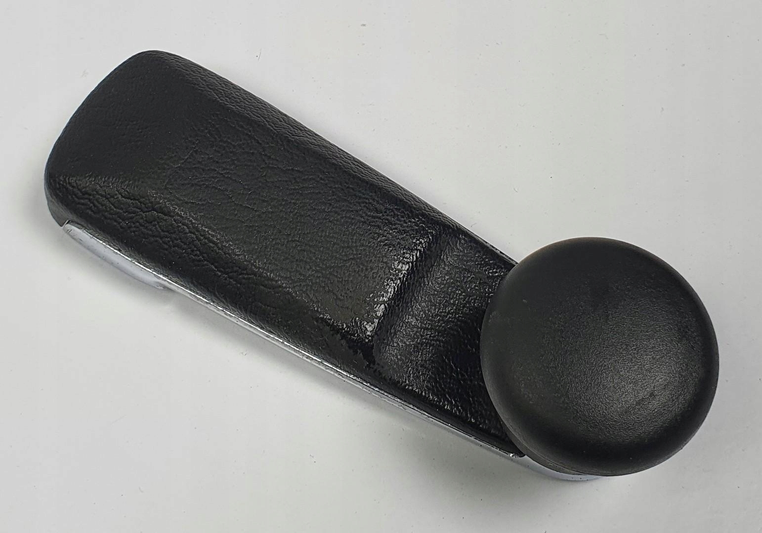 KORBKA OPUSZCZANIA SZYBY TYŁ MERCEDES W201 190