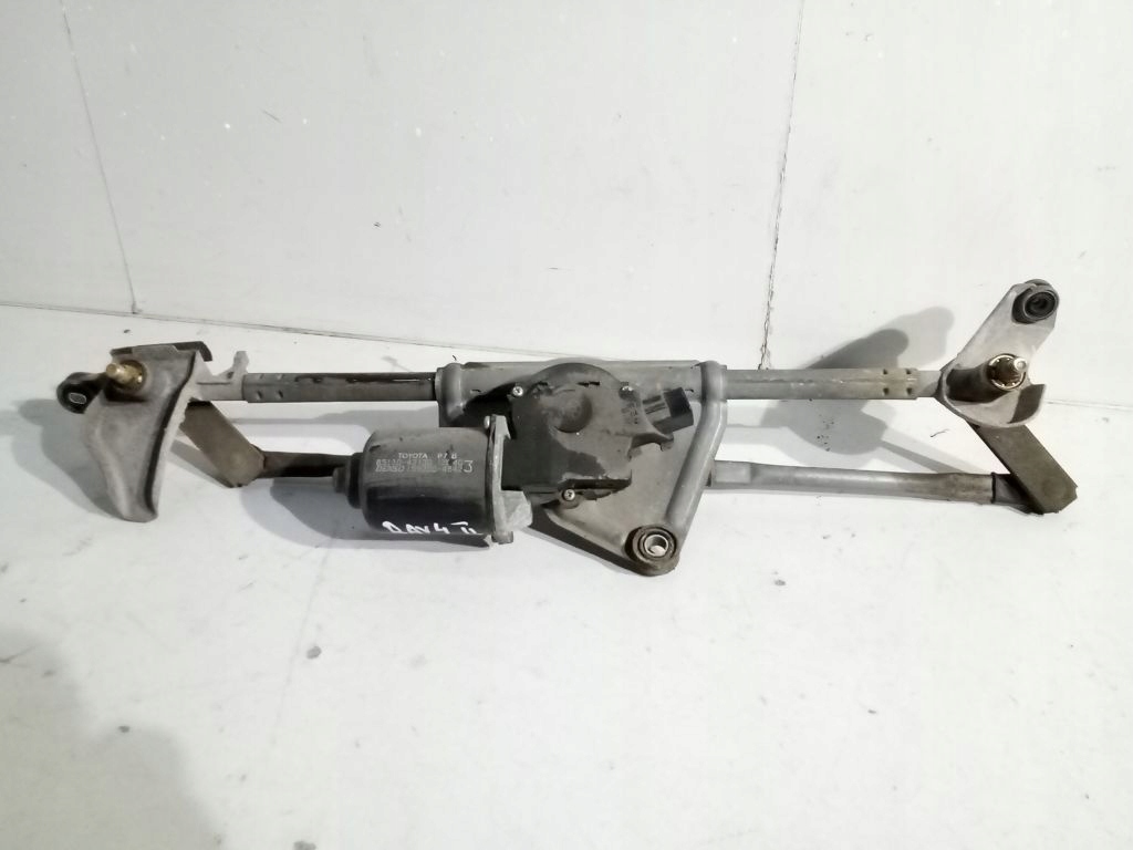 Toyota Rav4 II 05' wiper mechanism front