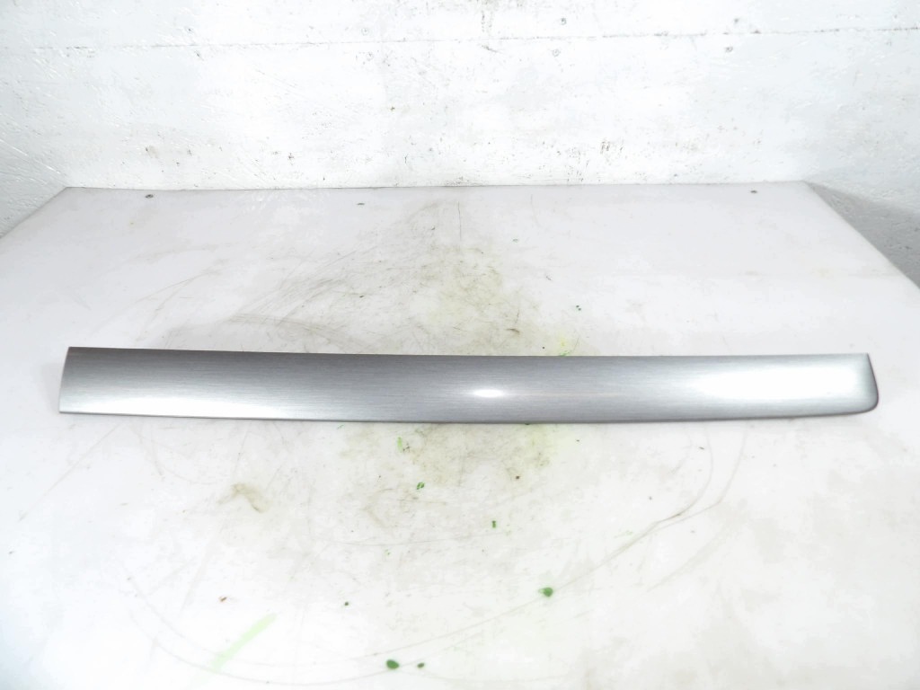 Moulage DEKOR Console VW PASSAT B7 3AB857212D