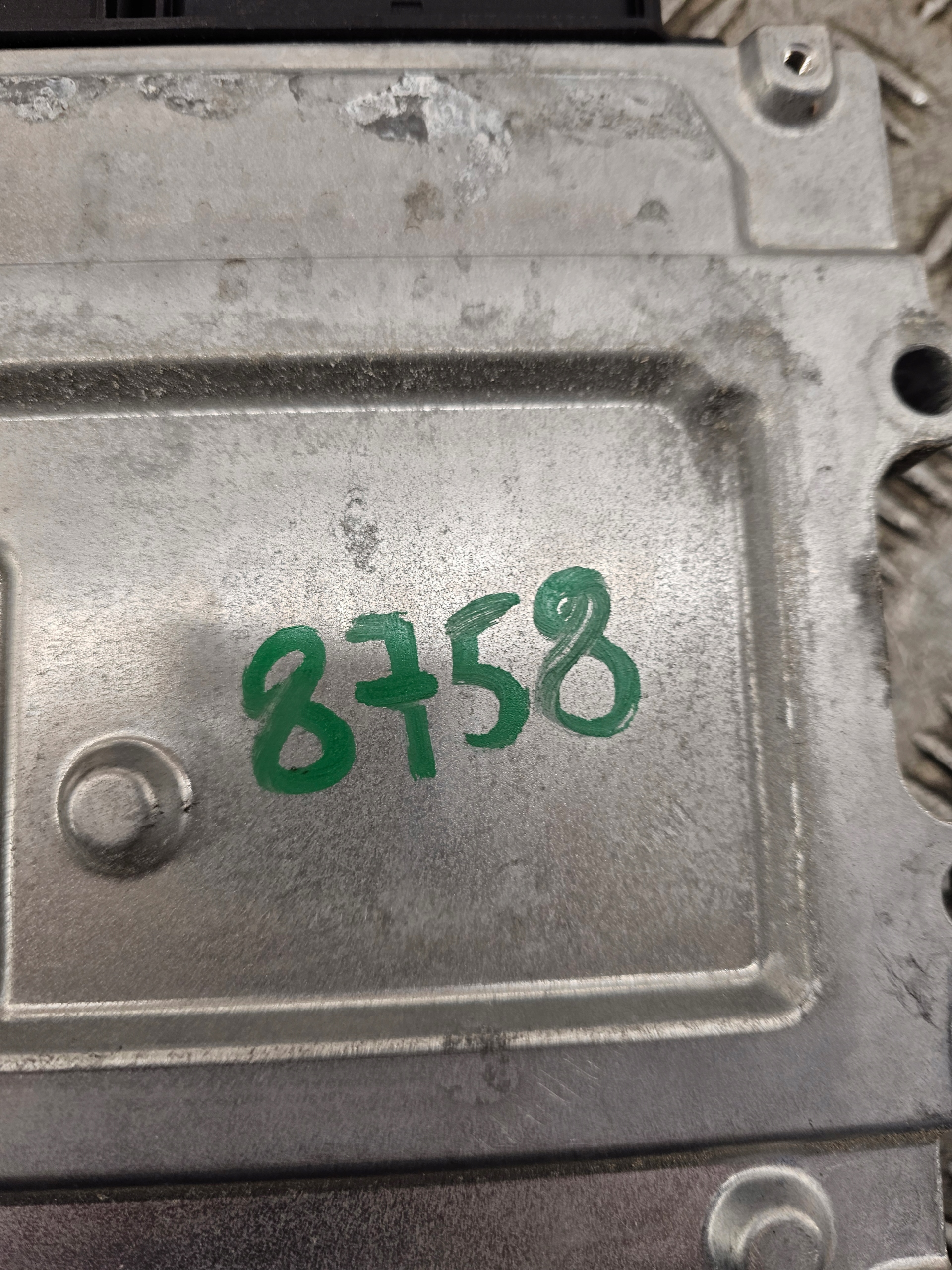 VOLVO S90 V90 17R control unit of the engine 2.0 32203480