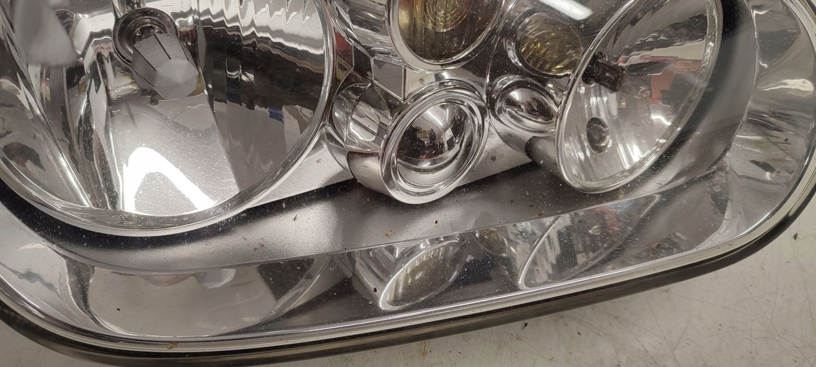 light front front right VW Golf IV 1,6 FSI