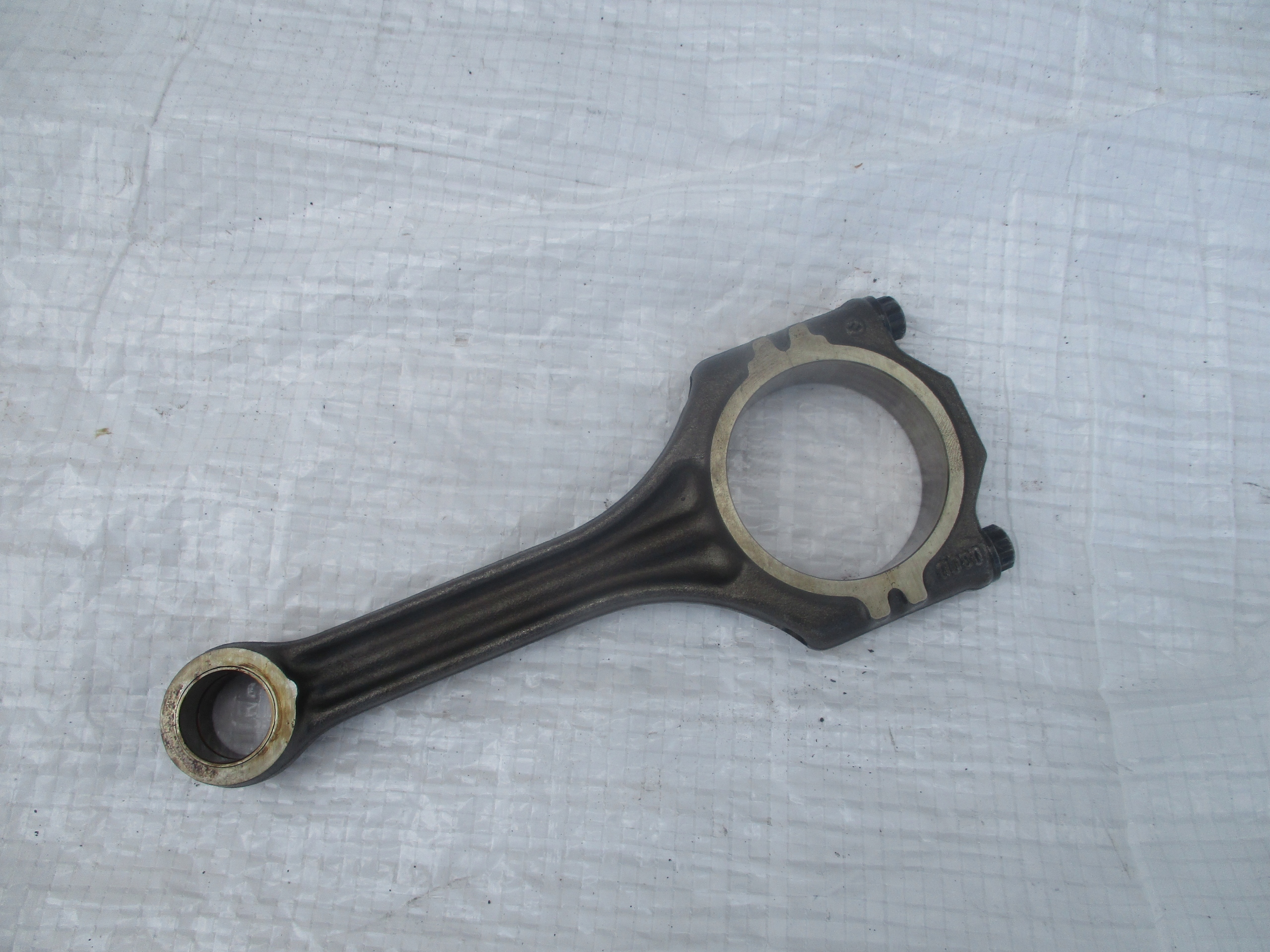 03CD - ШАТУН VW GOLF V TOURAN JETTA III 1.4 TSI