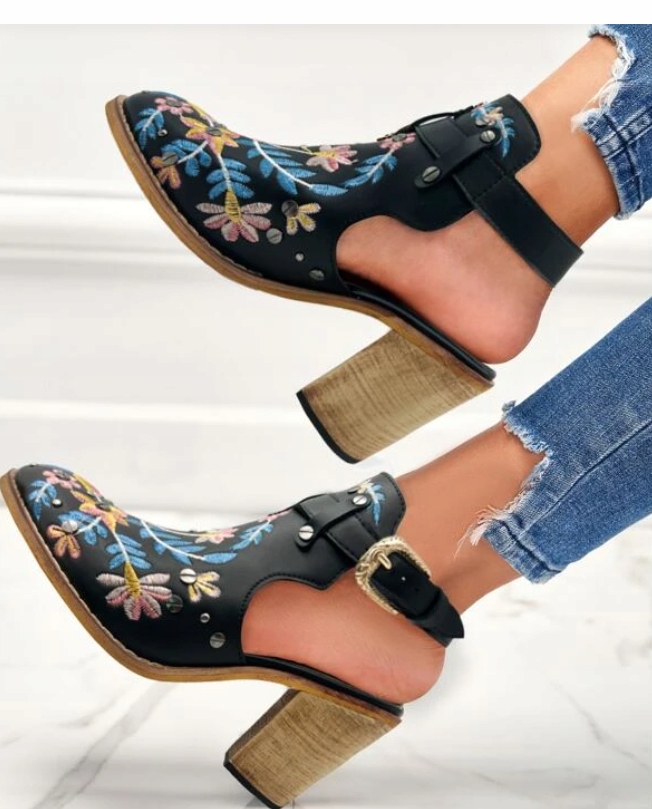 DAMSKIE CZÓŁENKA NA OBCASIE Z ZAPIĘCIEM 37 VWE