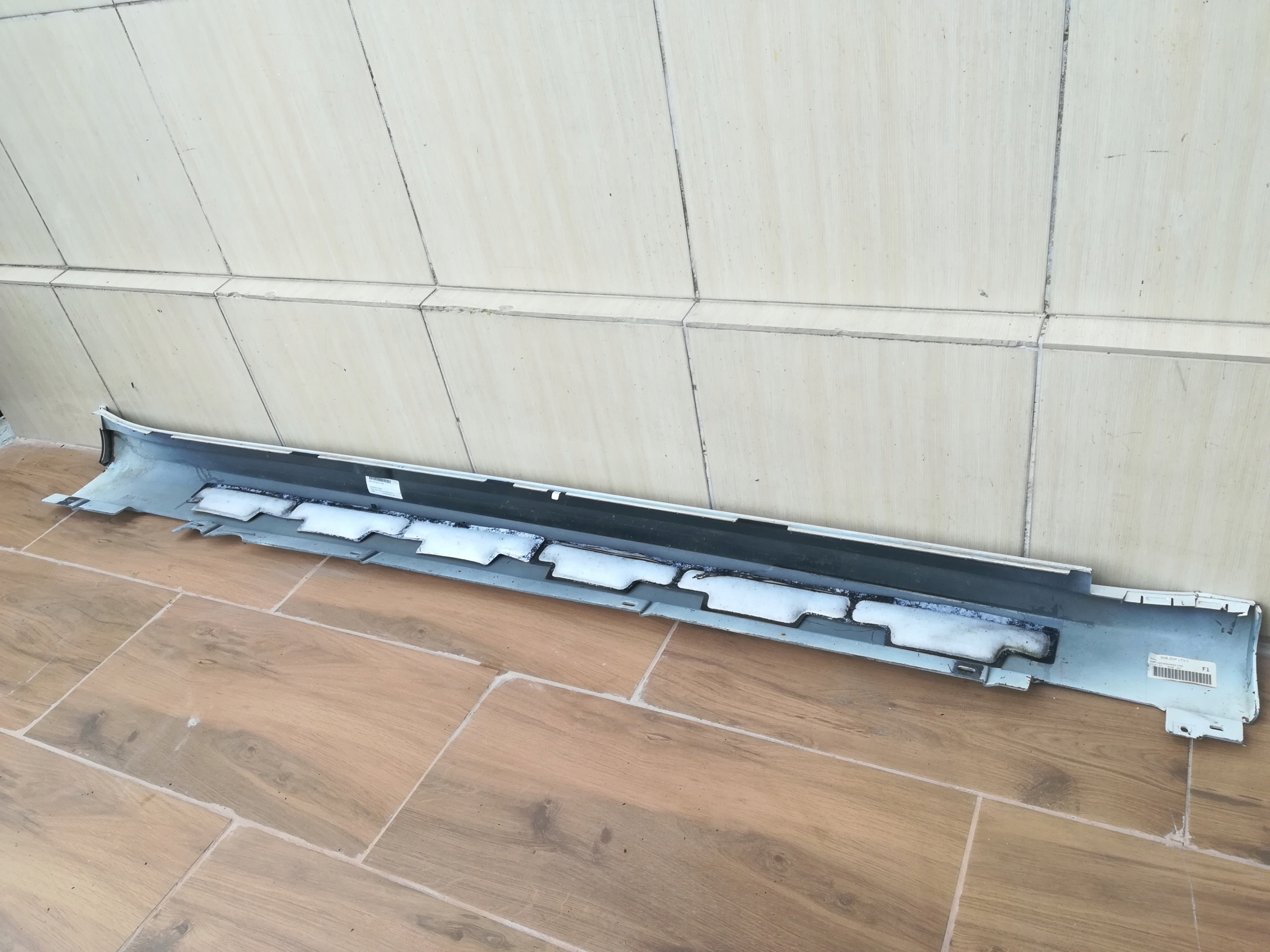 moulding threshold left PORSCHE MACAN 15-24 OE