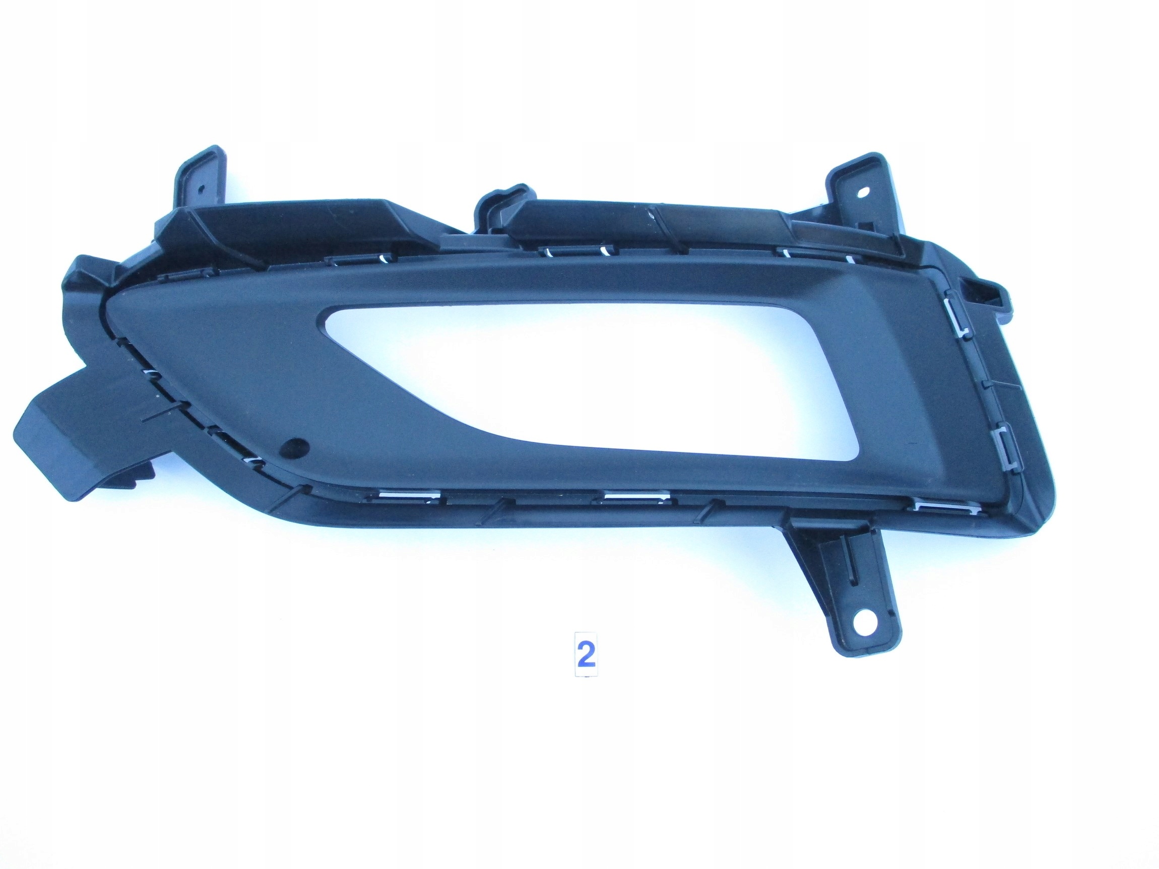 86526D7510 - РЕШІТКА БАМПЕРА ПРАВА HYUNDAI TUCSON II III LIFT