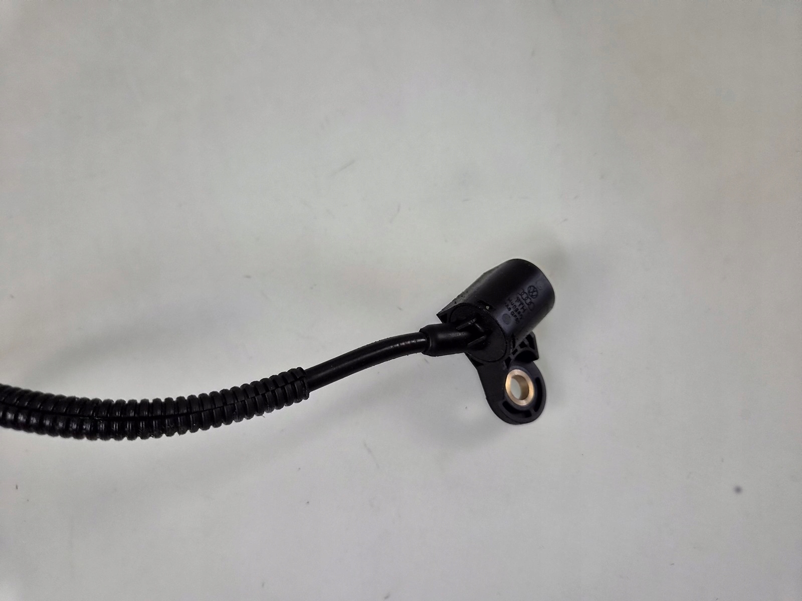 shaft position sensor AUDI A4 B8 2.0 TDI a5 a6 a7 vw skoda seat