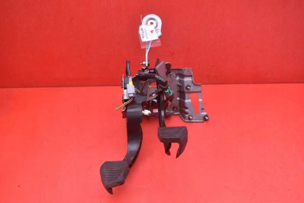 PEDAL pedale spojka brzda CITROEN C4 2 II B7 10-17