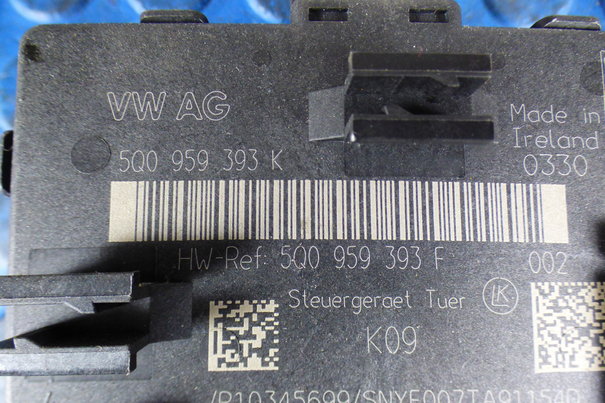 module door 5Q0959393K VOLKSWAGEN PASSAT B8