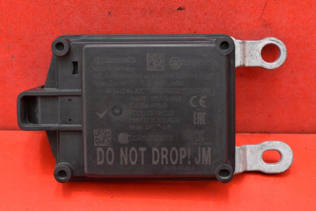 Sensor RADAR DISTRONIC 28438-5FA4A NISSAN MICRA 5 V K14 17-21
