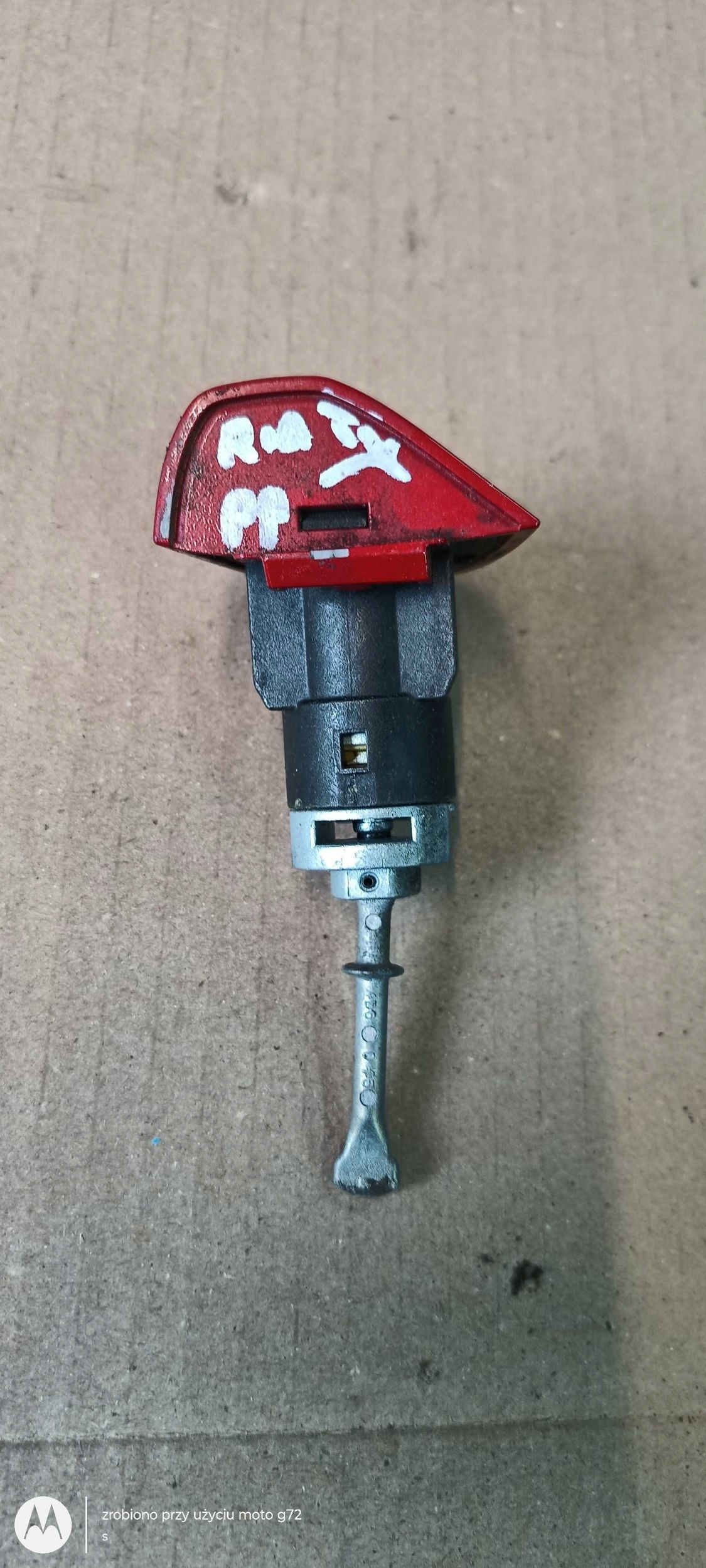 KIA RIO IV lock cylinder of a lock left front 2019R