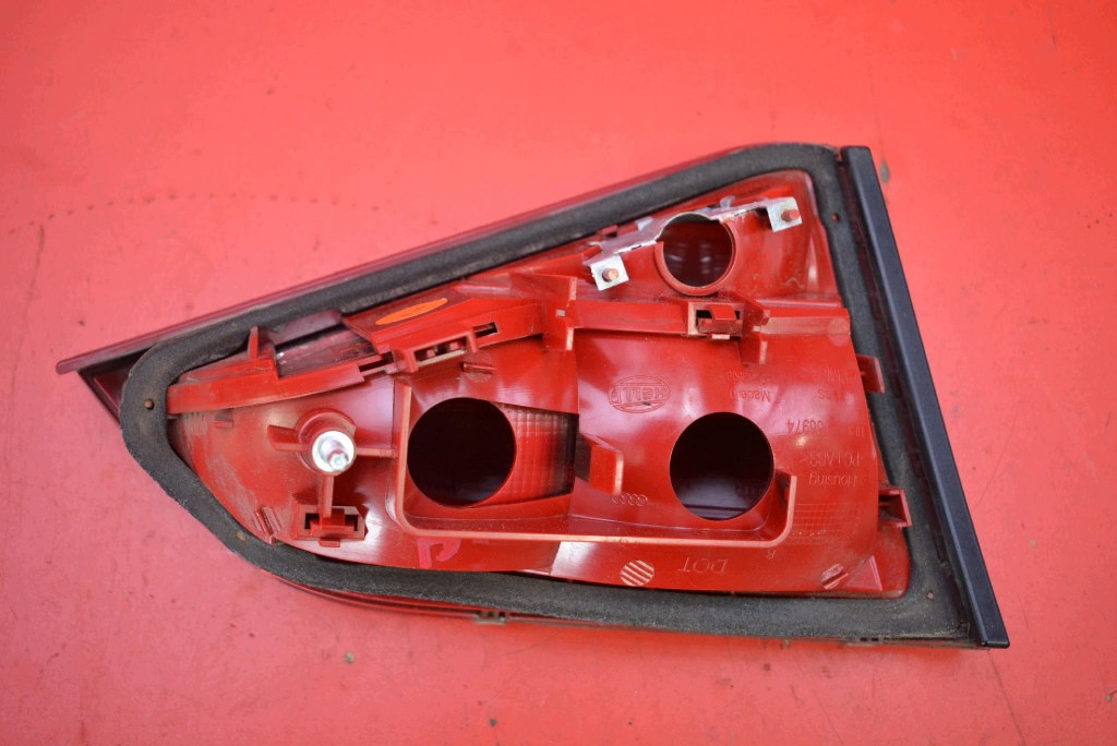 light right rear part rear 8K5945094 AUDI A4 B8 sedan 07-11