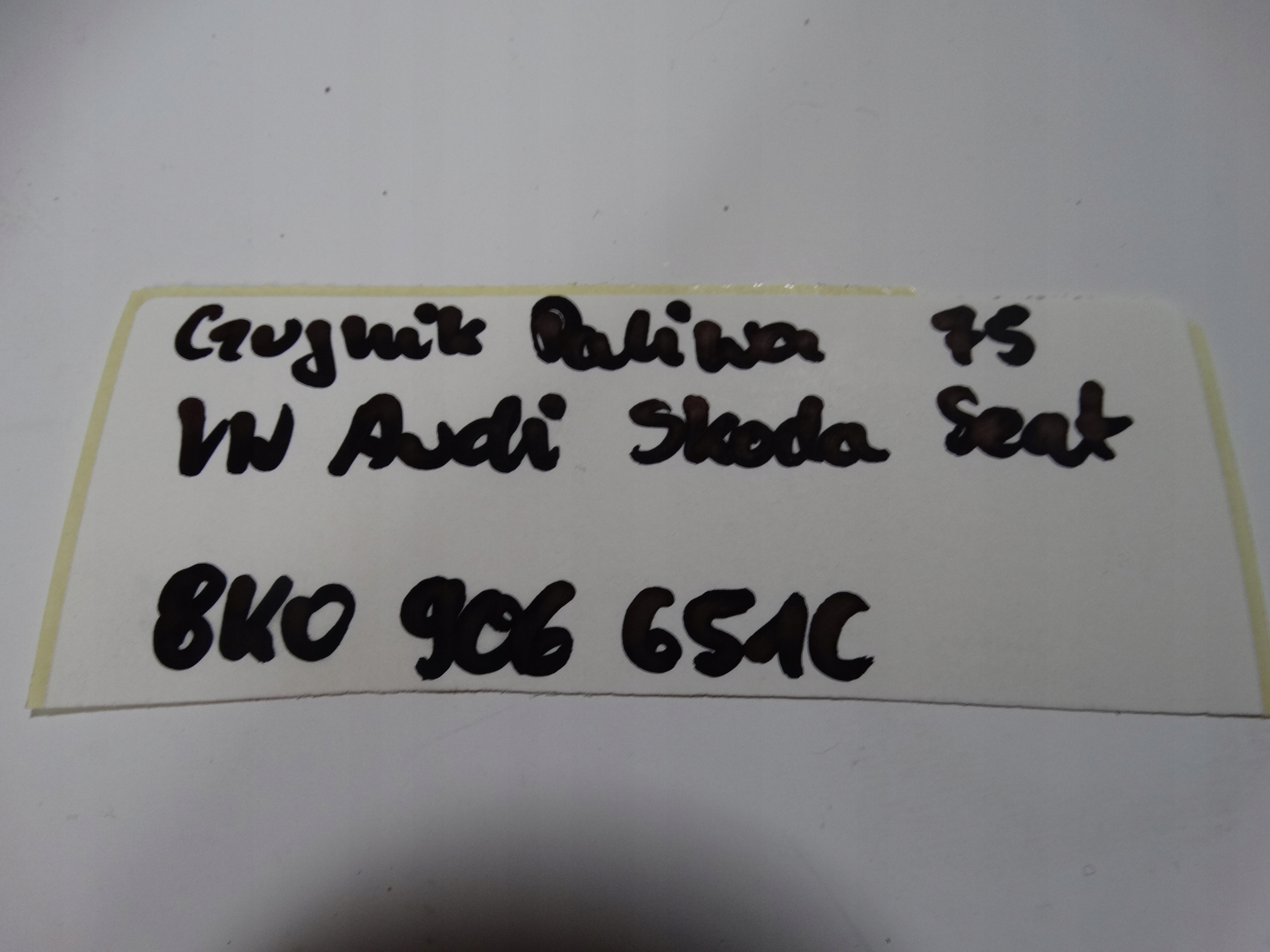 IDEALNY Sensor des Kraftstoffsbehälters VW AUDI SKODA SEAT 1