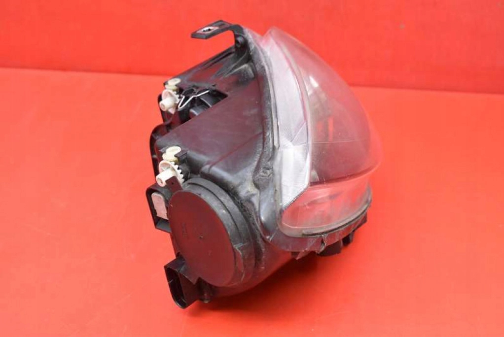 REFLEKTOR right light front EU 5P1941006A SEAT ALTEA 1 and 04-09