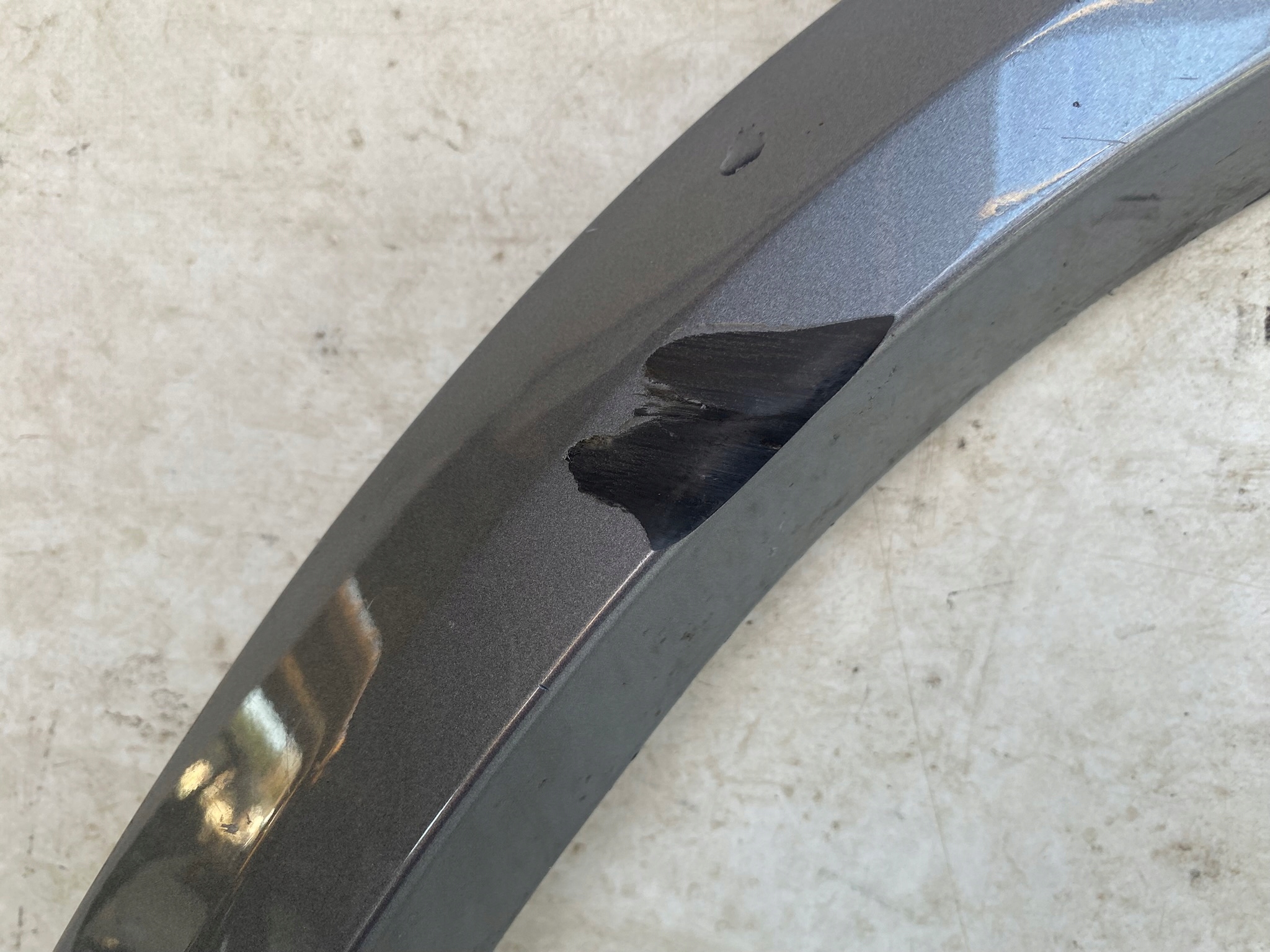 BMW X5 G05 m-packet moulding for fender right front front right 8069286