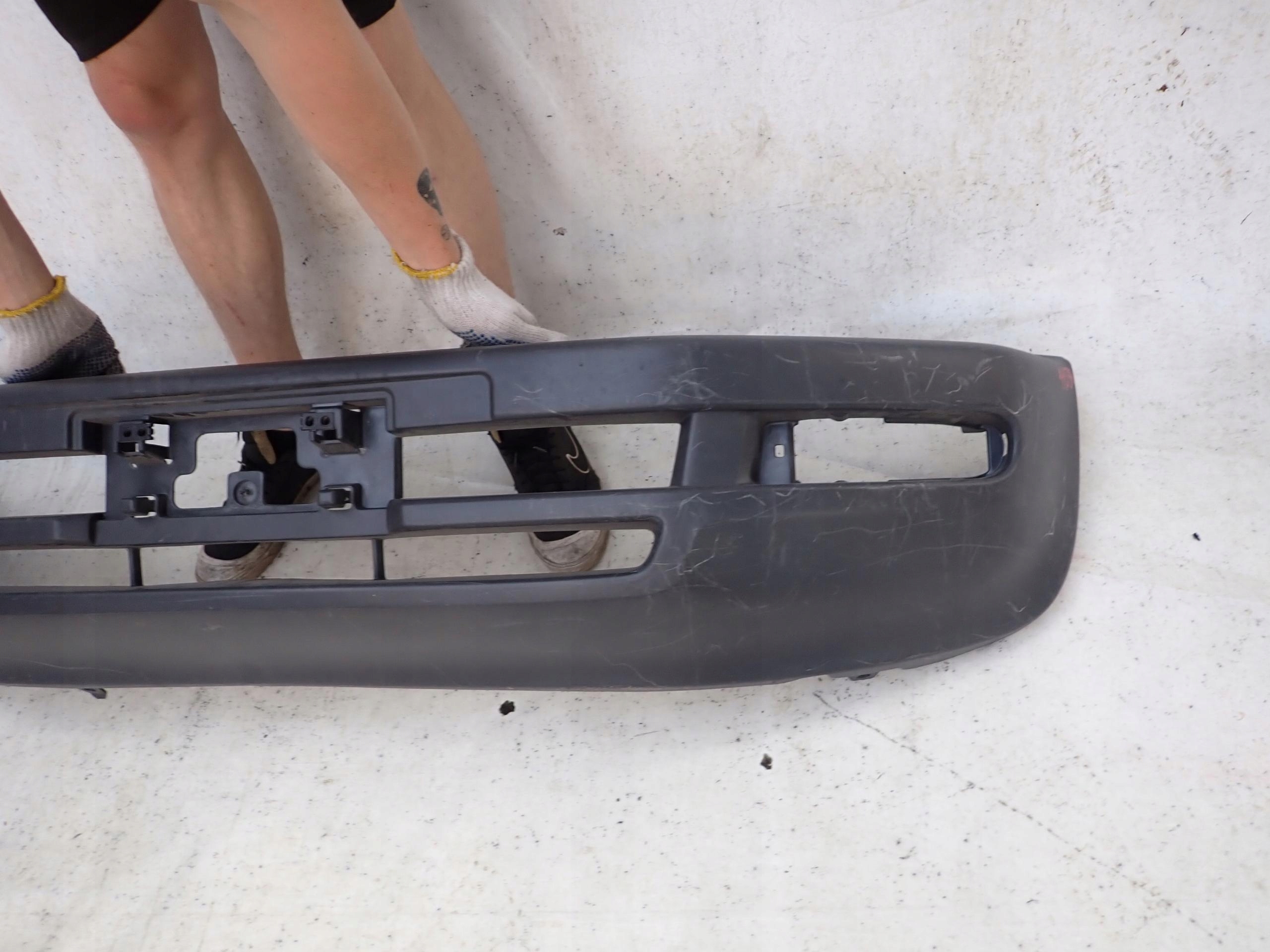 TOYOTA RAV4 e 94-98 Paraurti Anteriore Anteriore