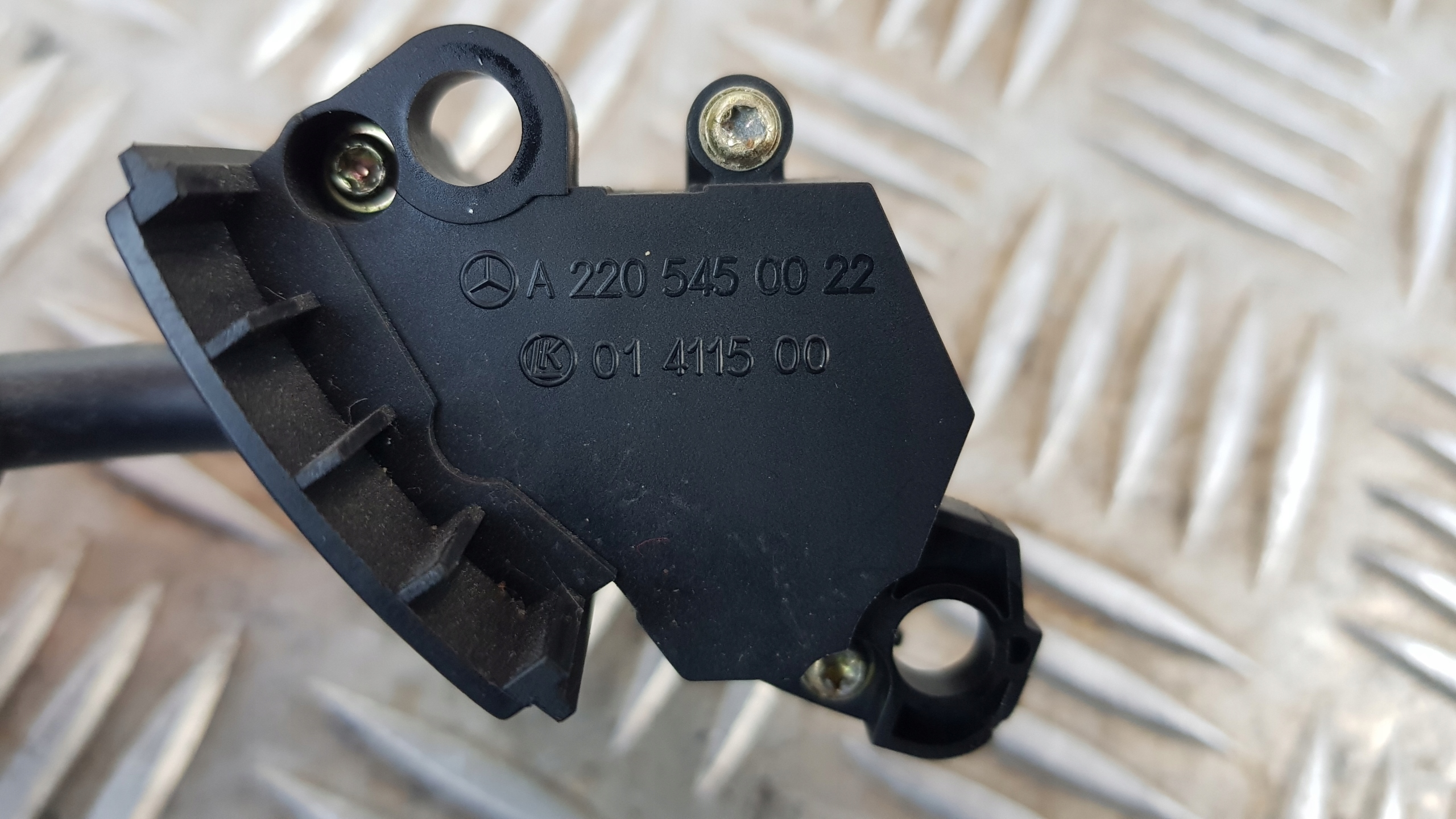 MERCEDES W220 steering wheel height control A2205450022