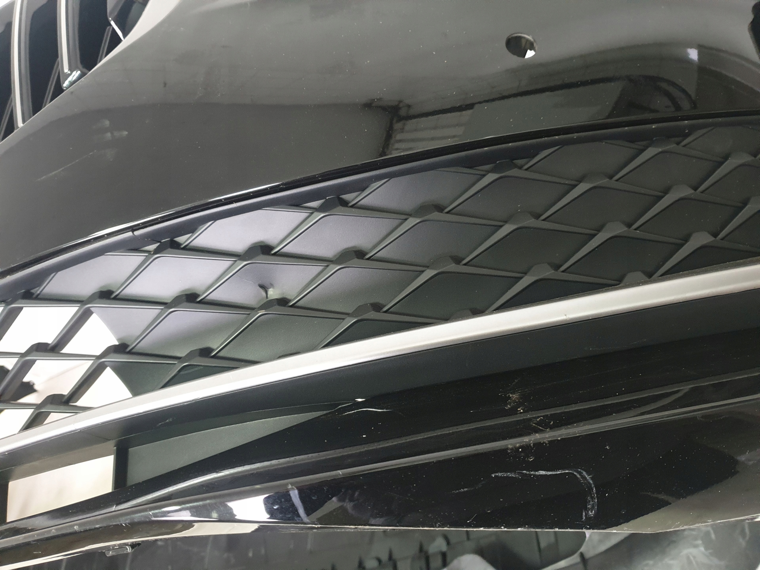 SKODA SUPERB IV 3P0 23-> bumper front front 4 x PDC cover 3P0807221
