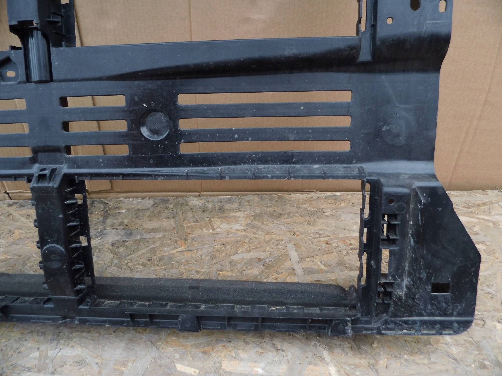 Ford Transit Custom II 2023+ blinds air line intake air duct air line support panel for radiators