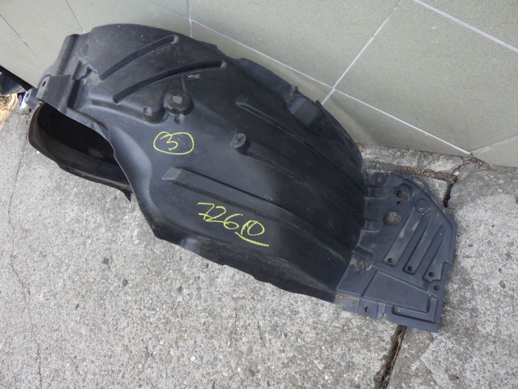 TOYOTA YARIS 4 IV 20- mudguard left front