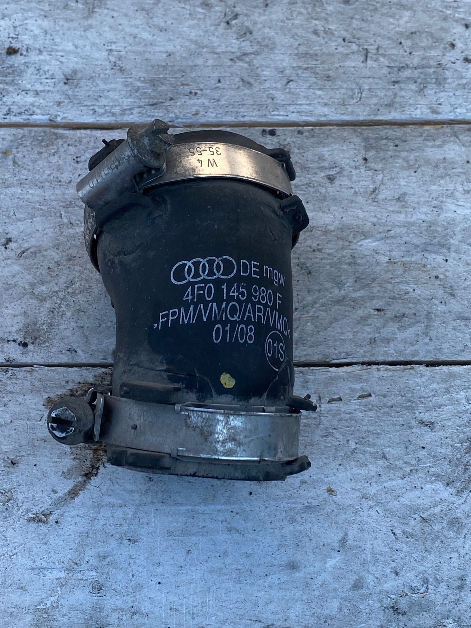 vedení TURBO intercoolera AUDI A6 C6 4F0145980F