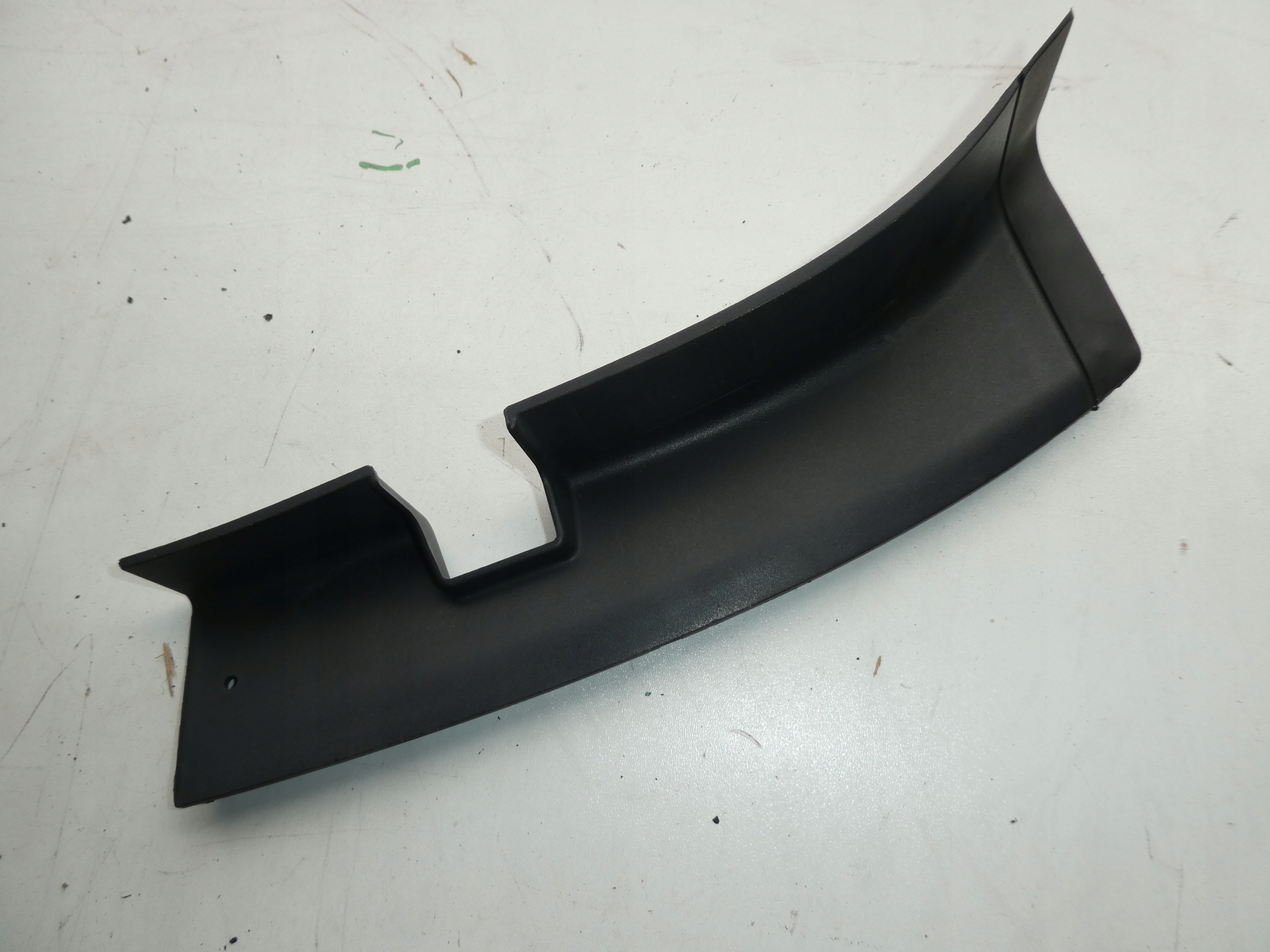 SKODA SUPERB II BLENDE ABDECKUNG LEUCHTE 3T9945312