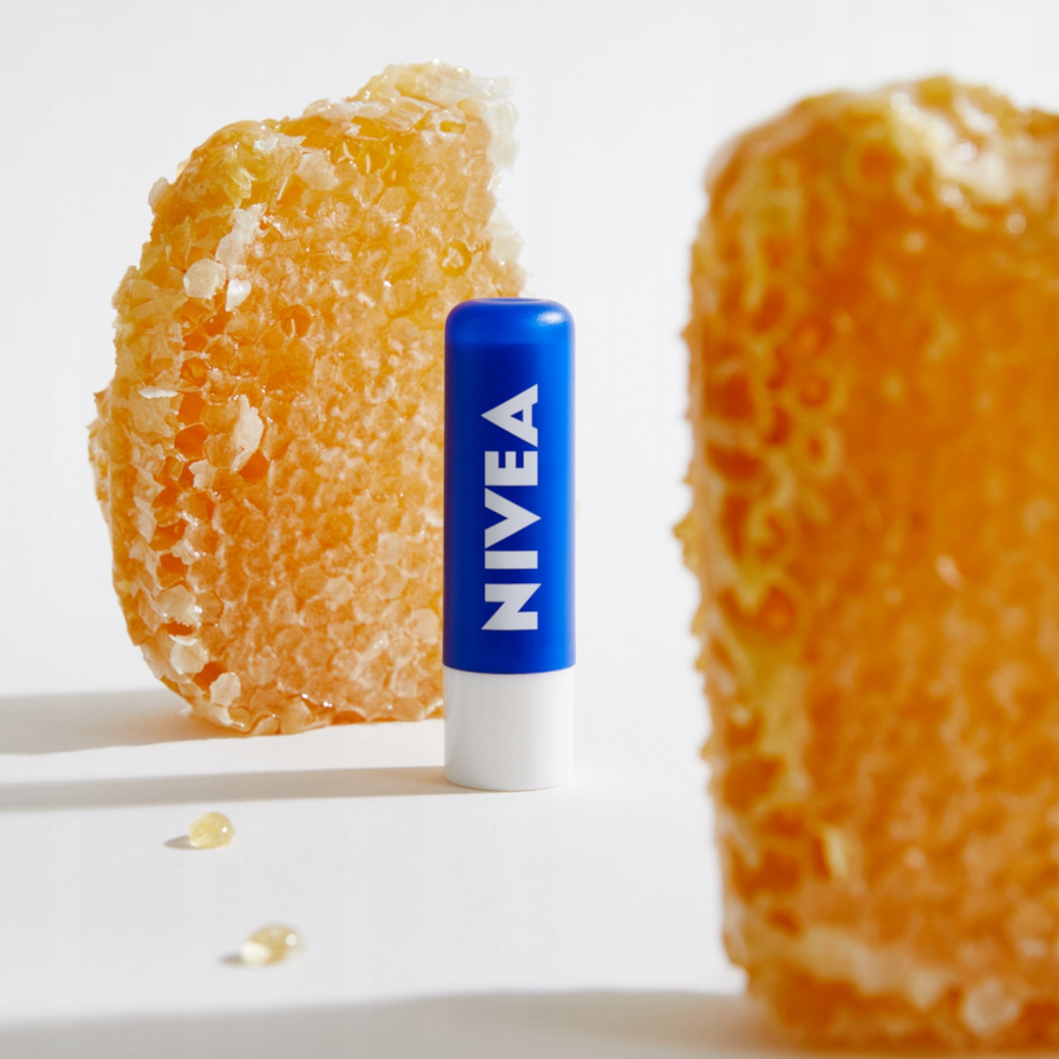 NIVEA ORIGINAL CARE Pomadka ochronna do ust 5,5ml Marka Nivea