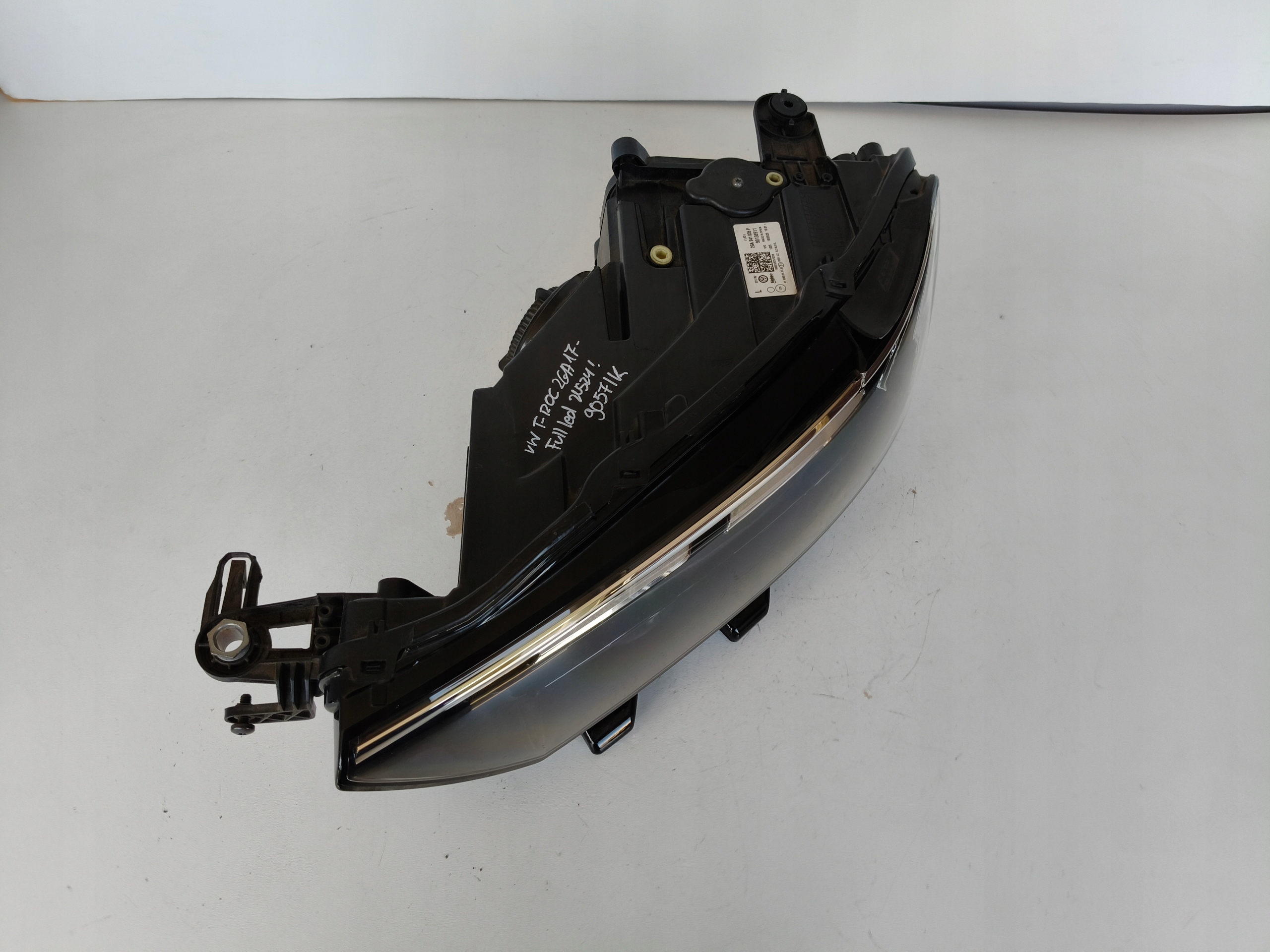 light left REFLEKTOR VW T-ROC 2GA 17- FULL LED