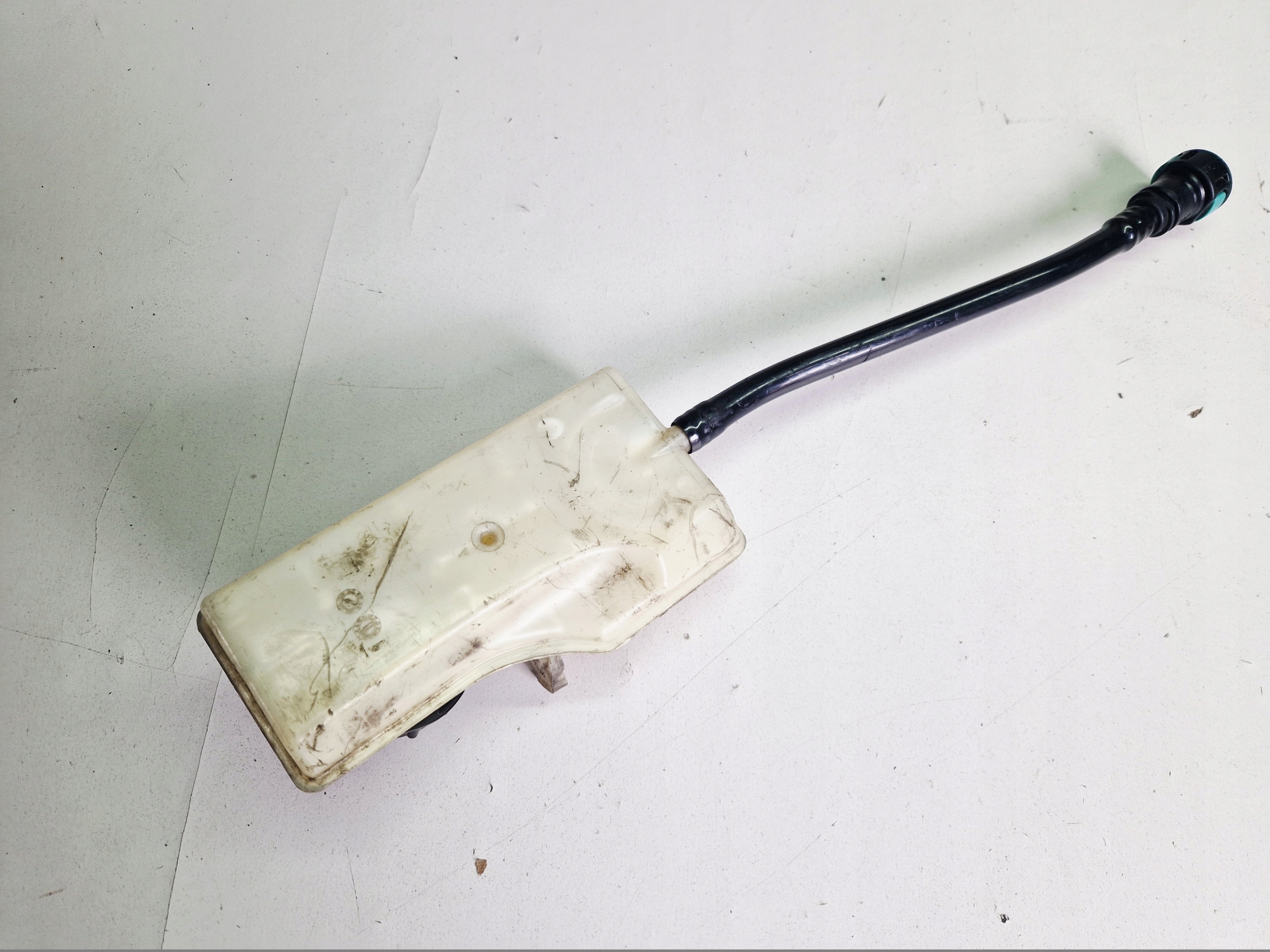 FORD C-MAX MK1 Behälter des Gasses Brems- 03350886381
