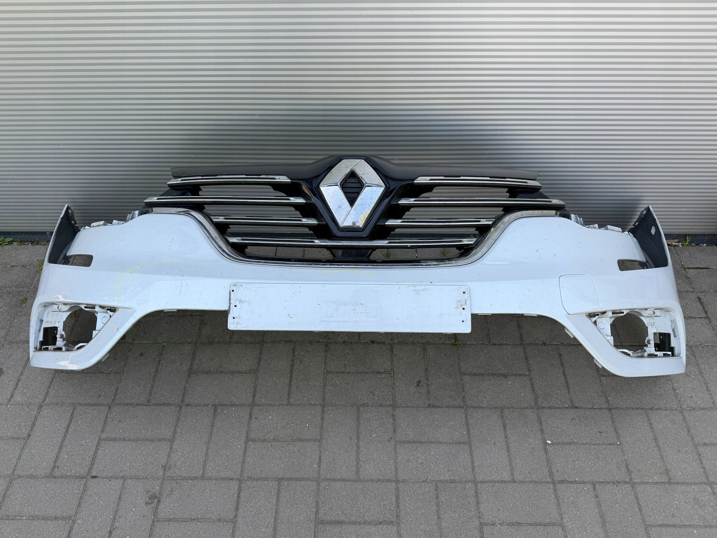 Renault Koleos 2 II 16- bumper front front