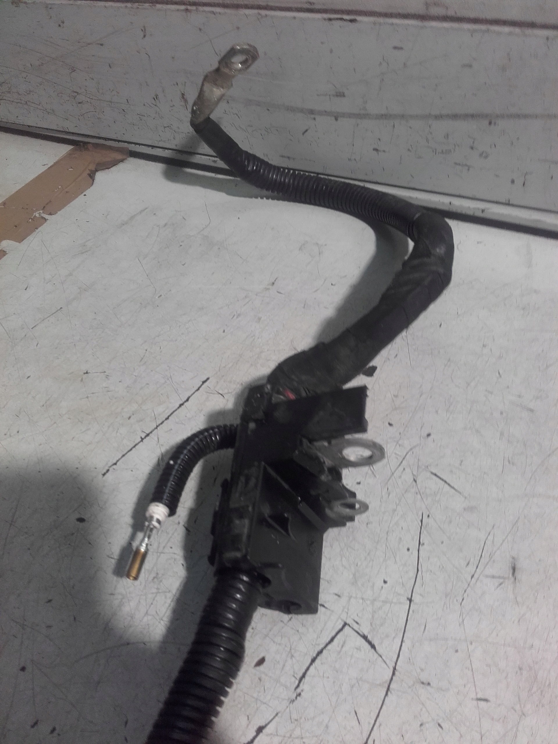 FORD S MAX LIFT PRZEWOD KLEMA Part manufacturer Ford OE