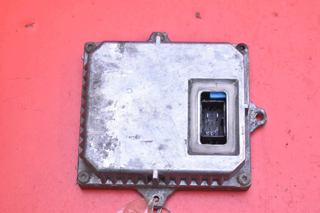 control unit XENON KSENON left 1307329086 MAZDA 6 1 and GG 02-05