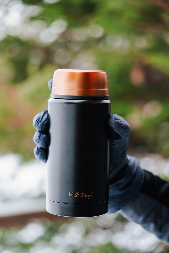 Termos obiadowy Vialli Design 750ml (czarny gold) Marka Vialli Design