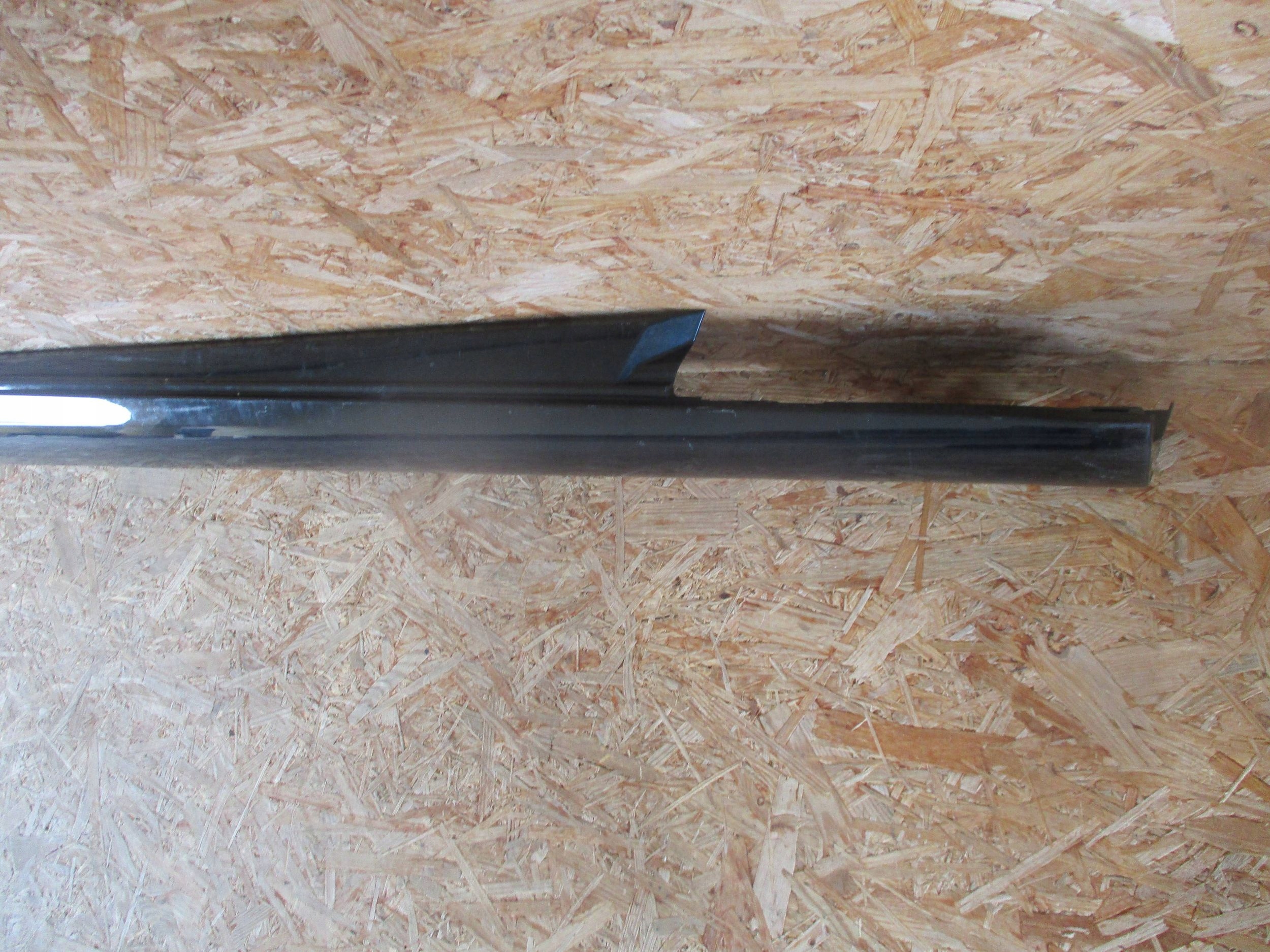 moulding threshold right MERCEDES C-KLASA W205
