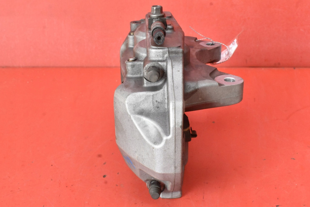 caliper brake right front 1044622-00-D TESLA MODEL 3 17-21