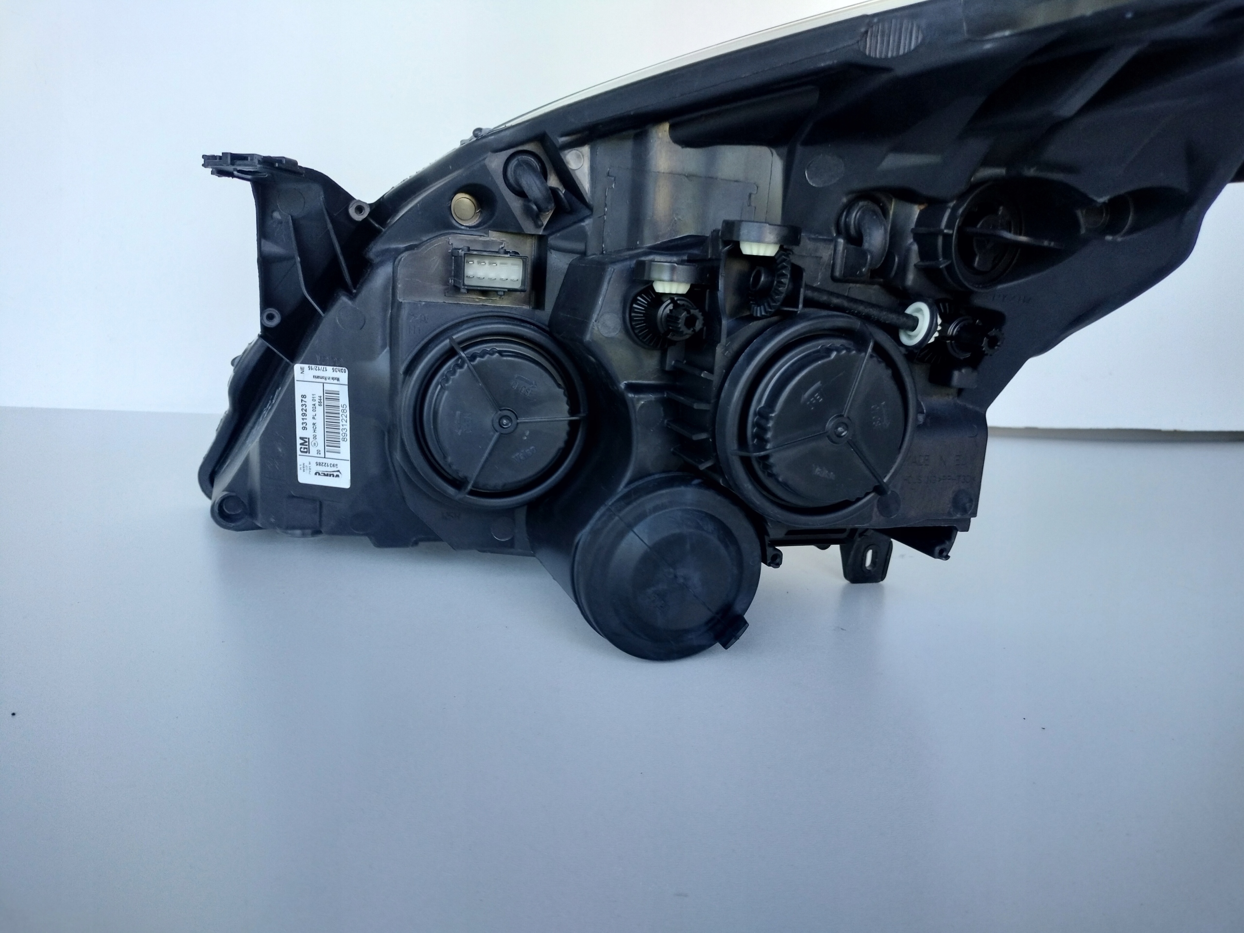 new light right REFLEKTOR OPEL SIGNUM LIFT