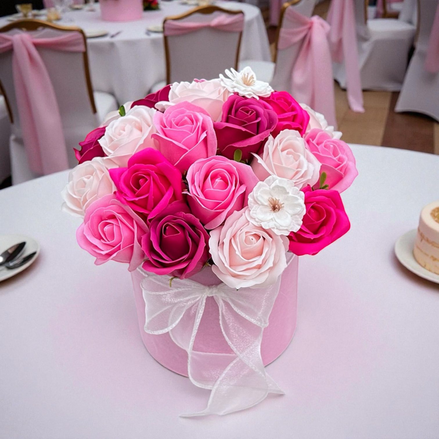 Flowerbox s mýdlovými květy Dárek Upomínka Květinový box Mýdlové růže