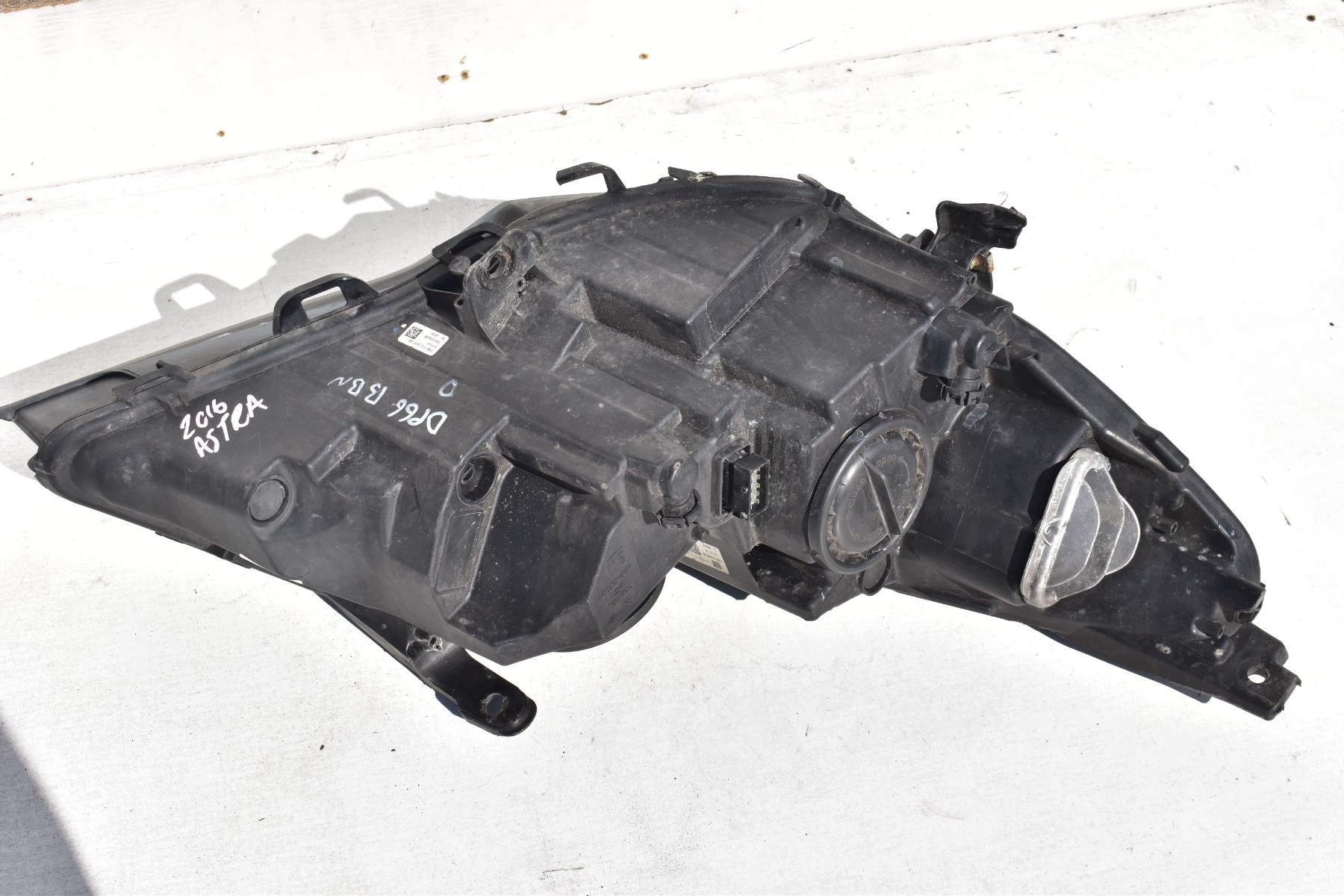 light left front OPEL ASTRA K 15-19R 39047200 UK