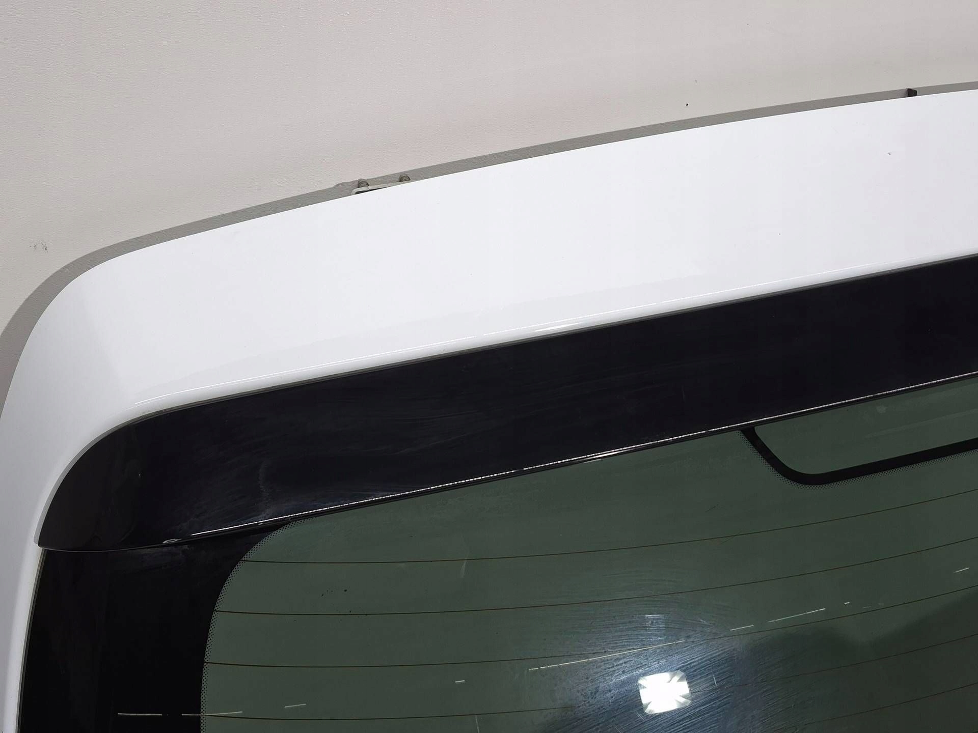 boot door rear Z window KIA SPORTAGE III CASSA WHITE