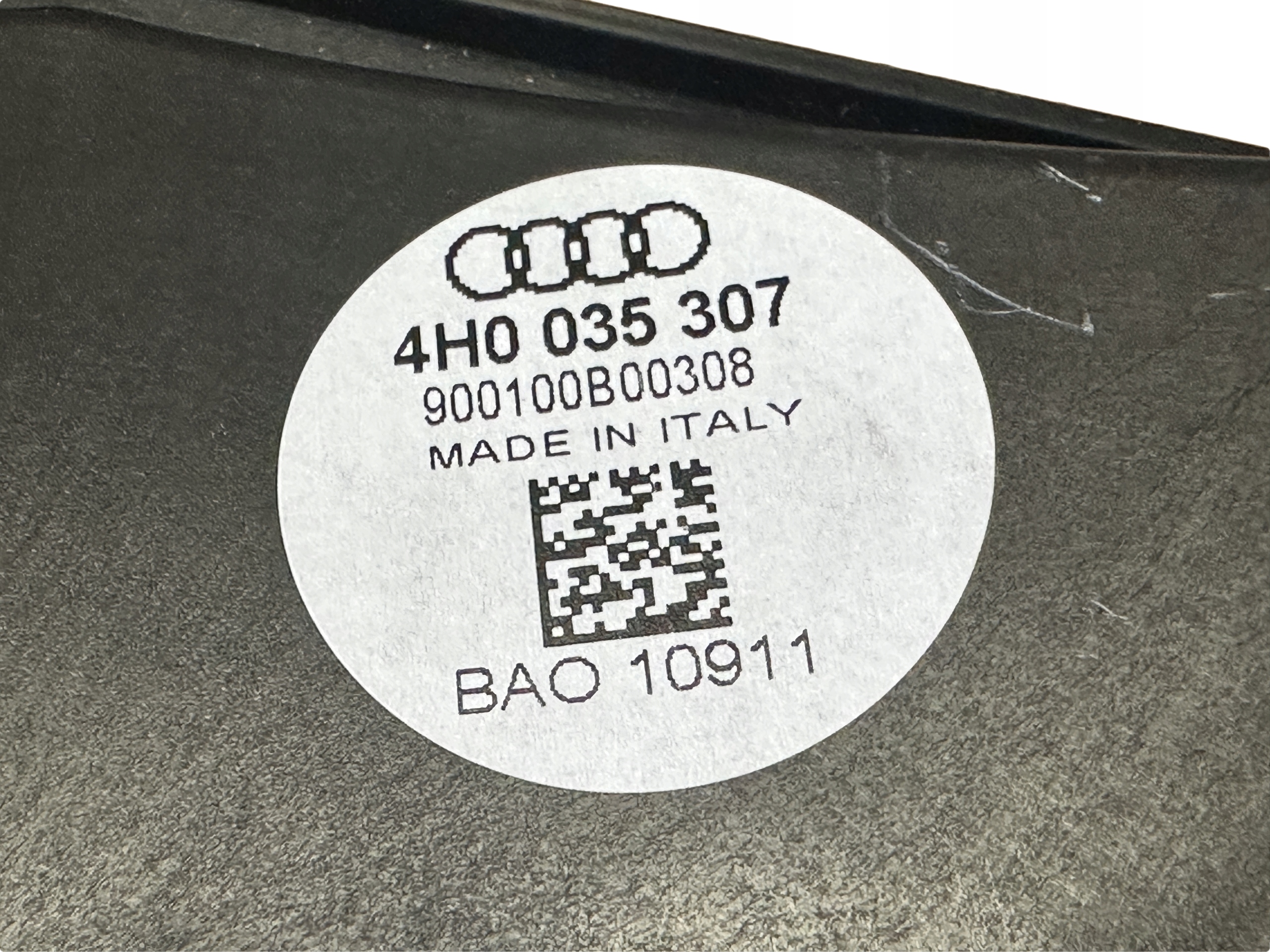 AUDI A8 4H D4 speaker left bang OLUFSEN 4H0035307