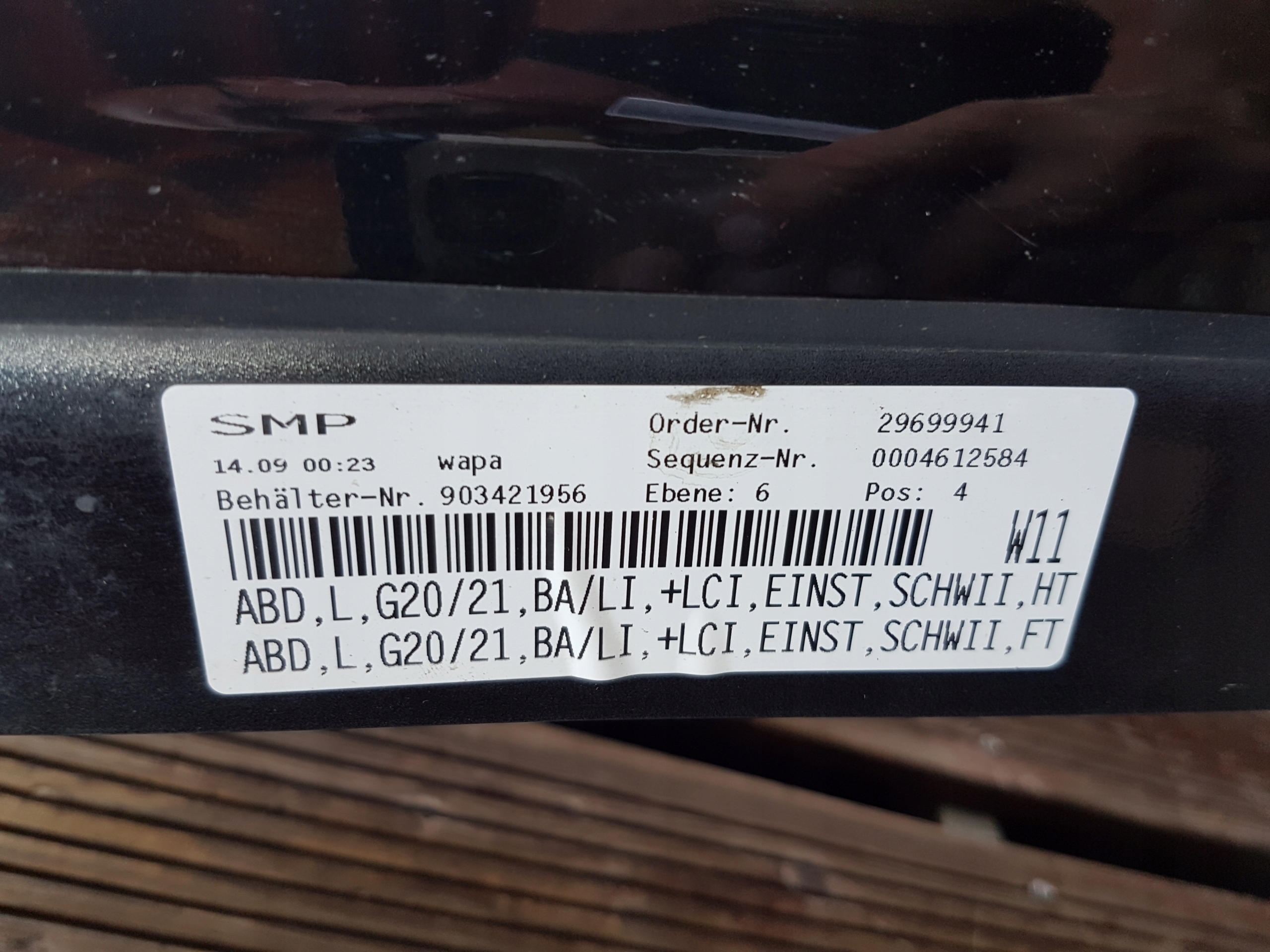 moulding threshold left BMW G20 G21 LCI
