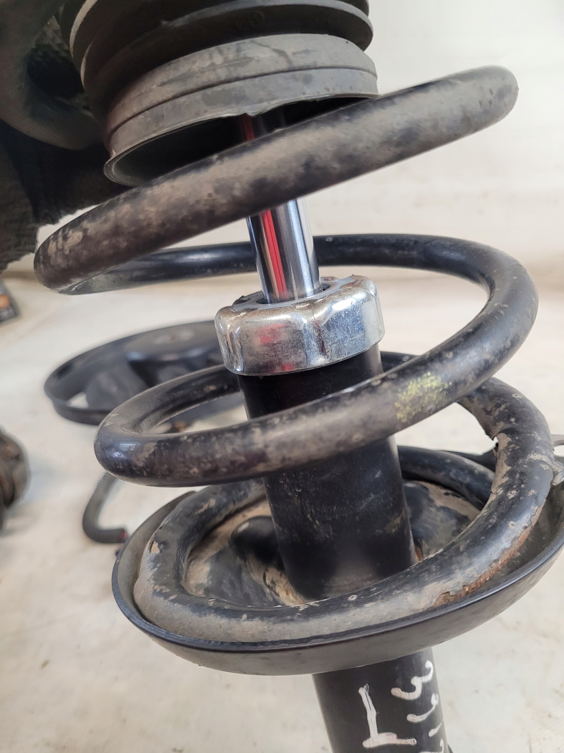 shock absorber left front PROFLEX SEAT IBIZA II 1.9TDI