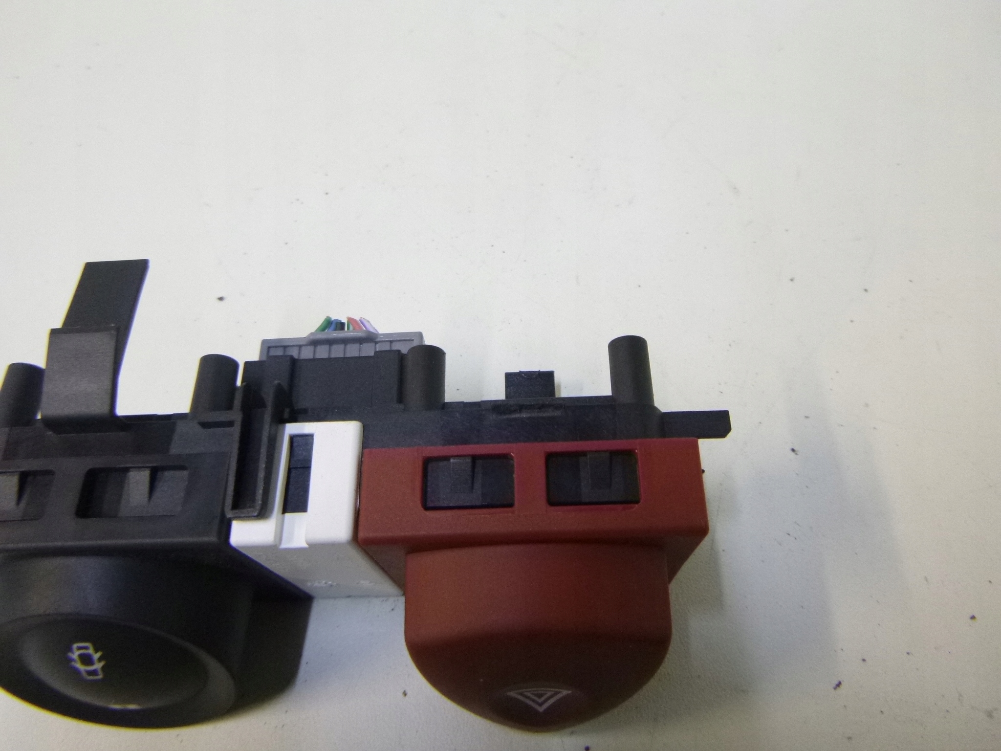 interruttore luci Luci di emergenza RENAULT SCENIC 8200095493